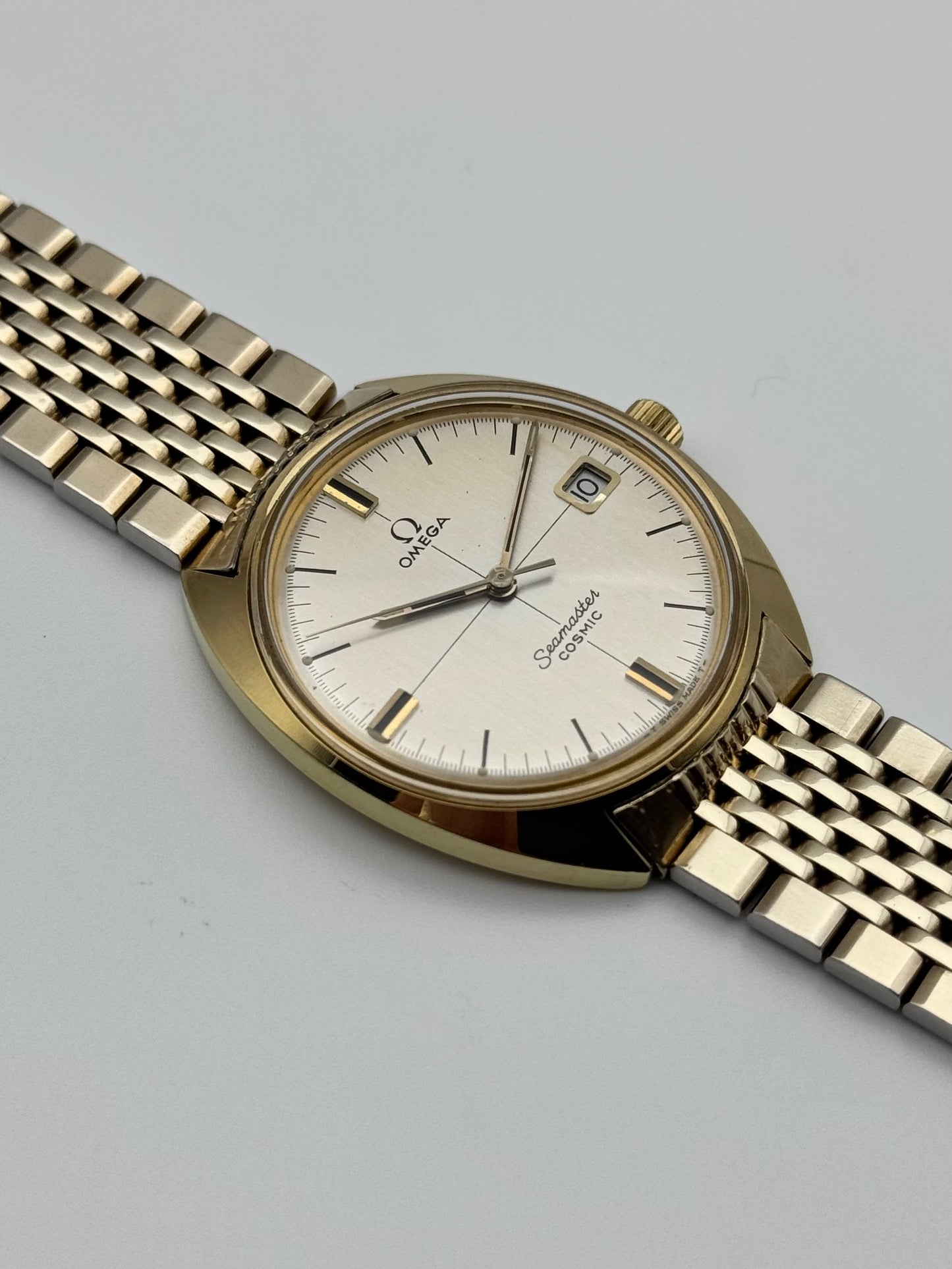 Omega Seamaster Cosmic Rare Crosshair Dial - 136.017 - Original Bracelet
