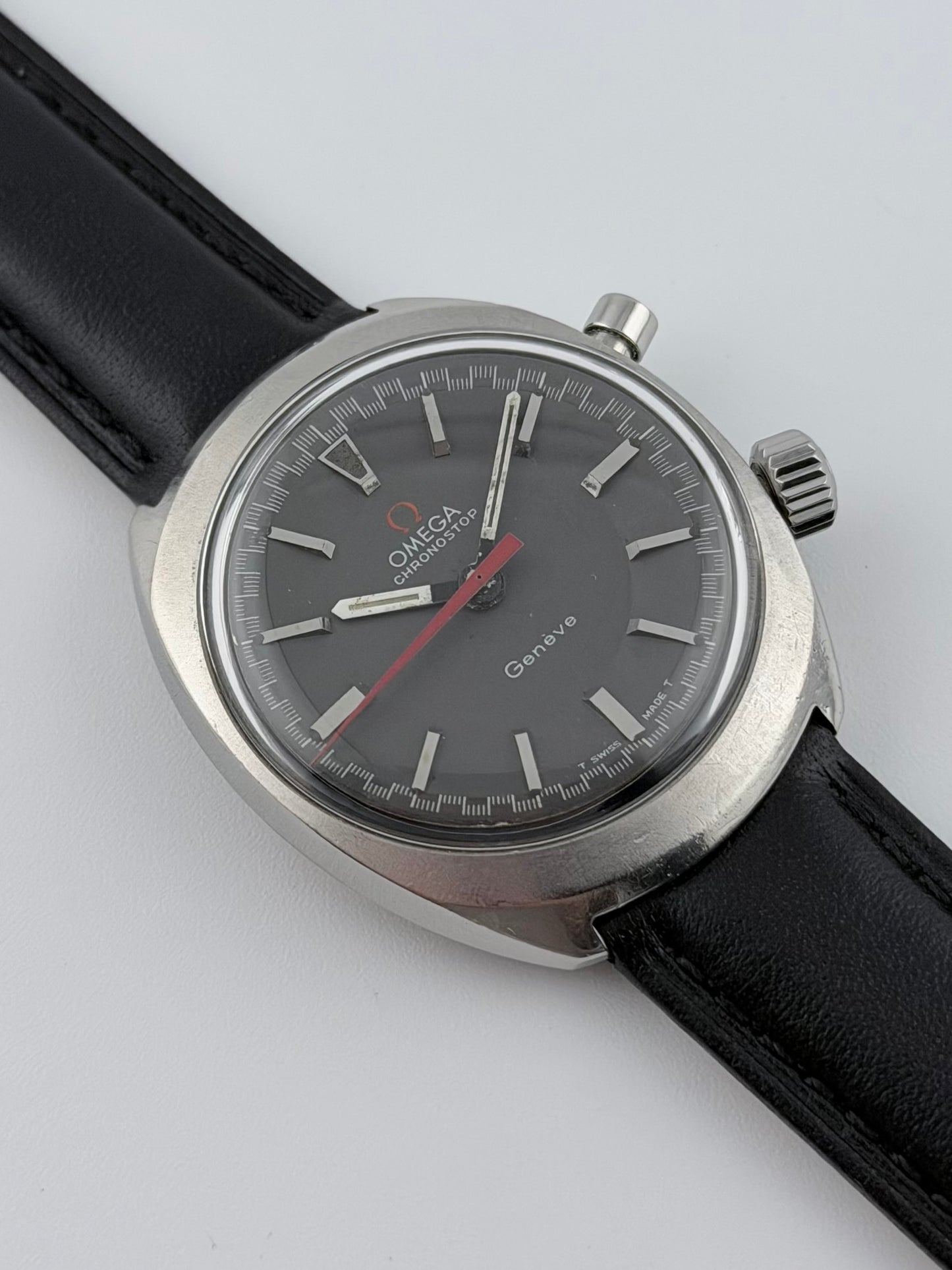 Omega Geneve Chronostop Manual Wind 145.009