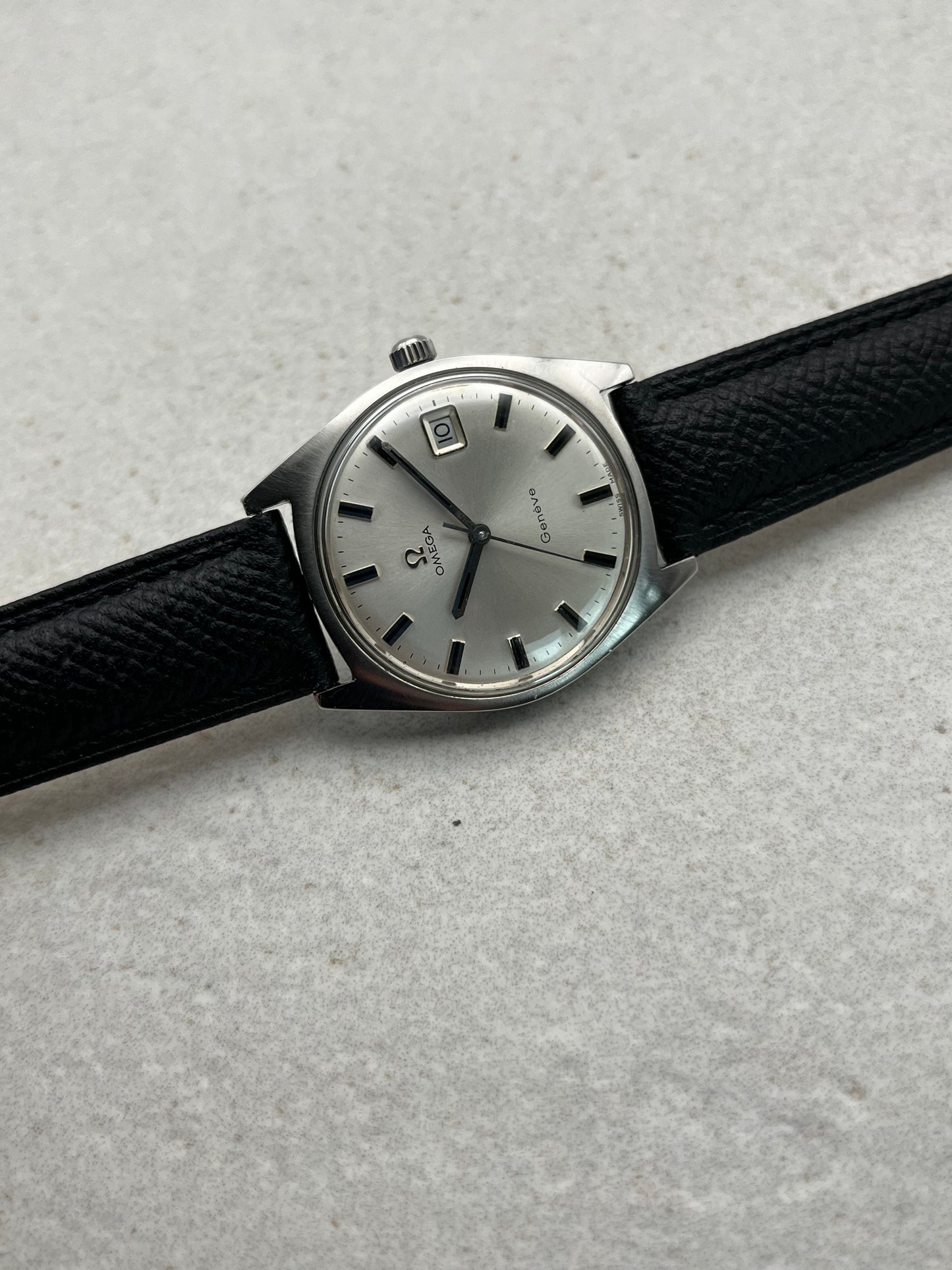 Omega Geneve Date Manual Wind 136.041 Original JDM Papers