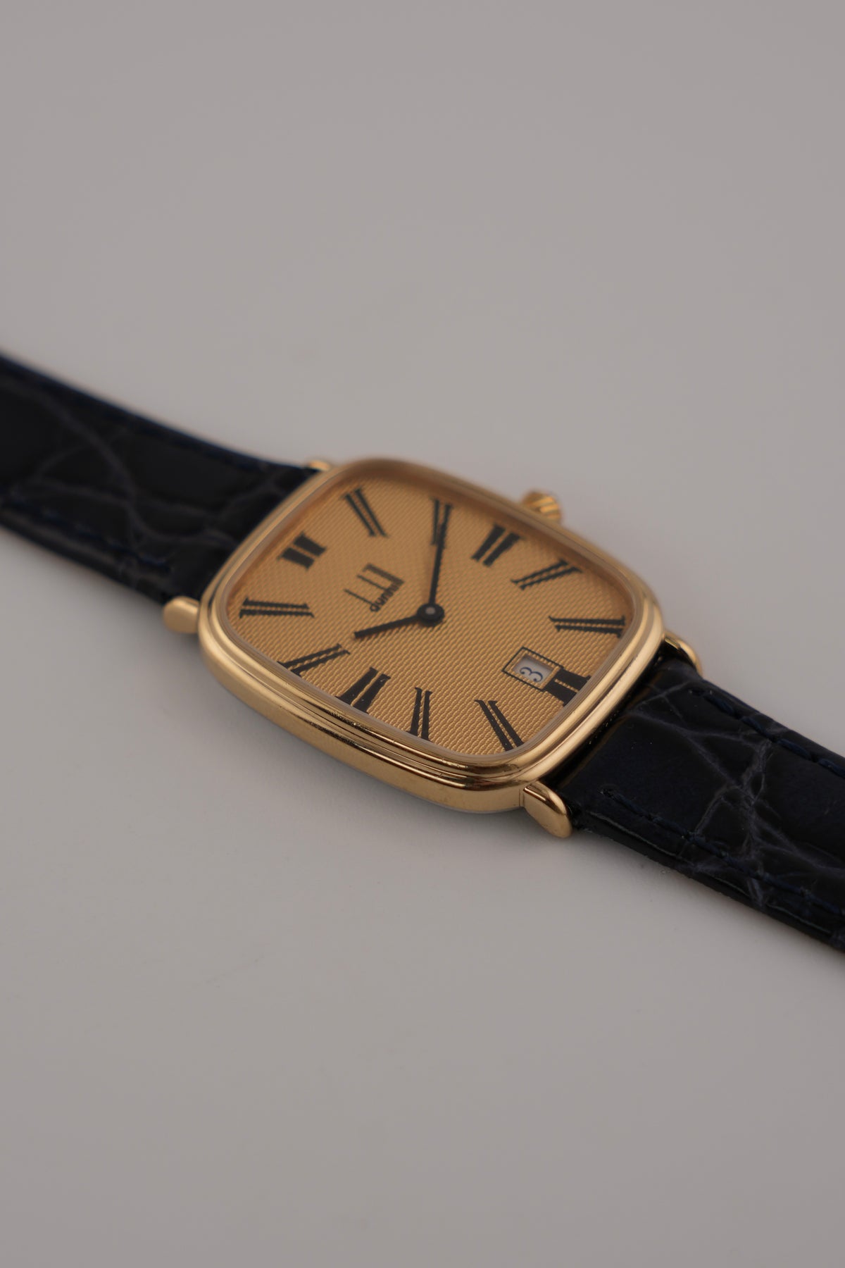Dunhill Quartz Tank Date Gent’s Dress Watch