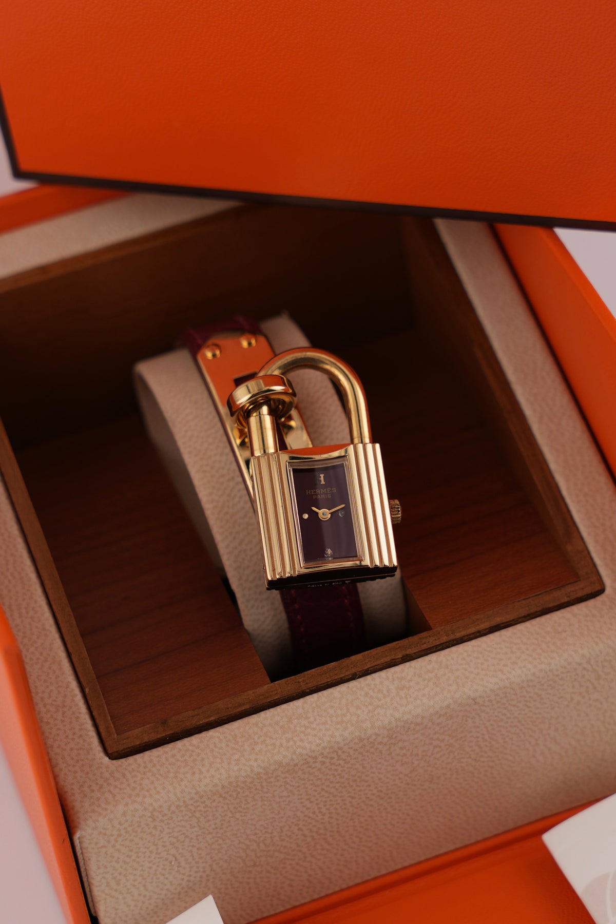 Hermes Paris Kelly Lock Watch - Burgundy - with Box, Booklets and a Tag