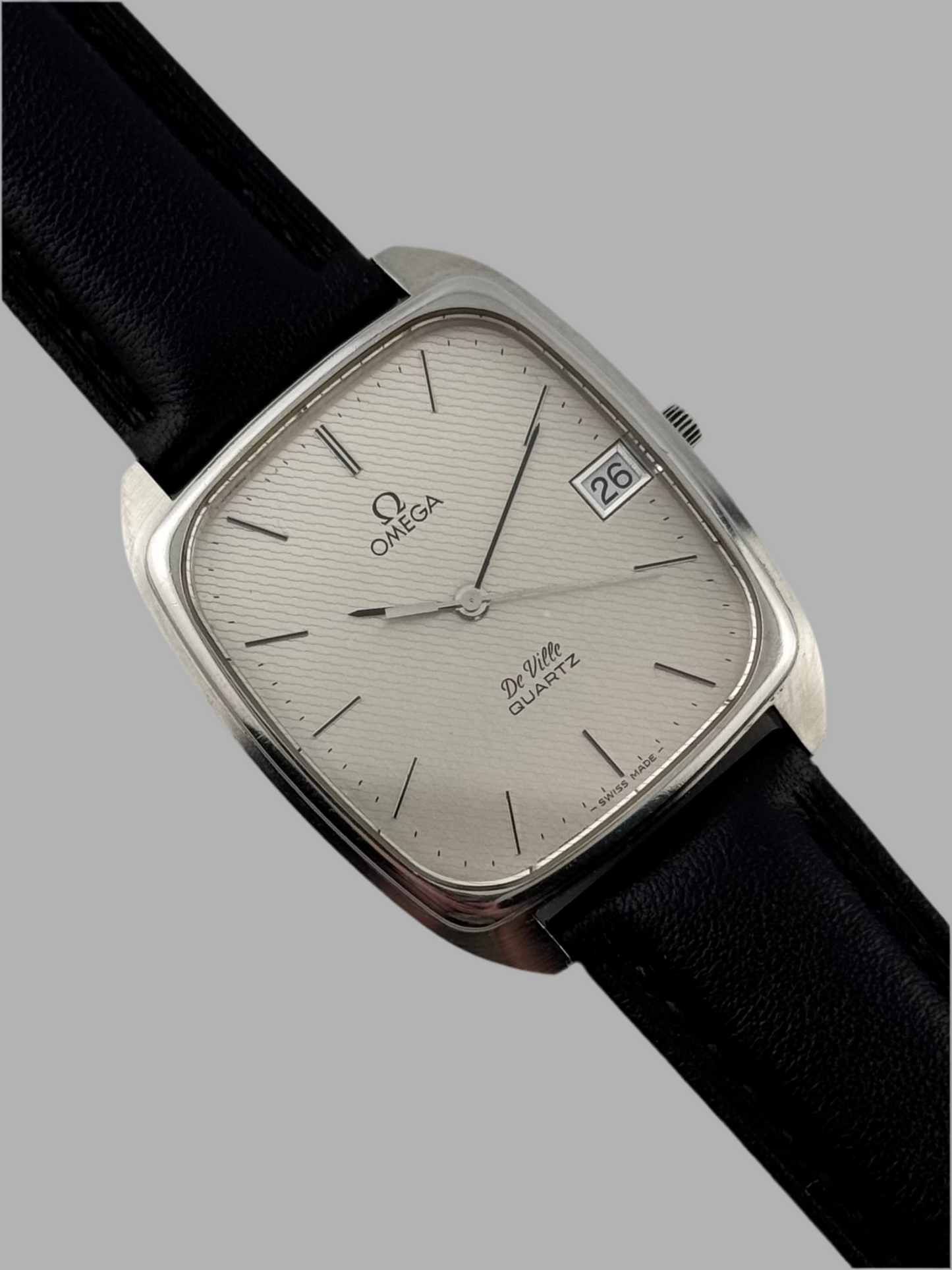 Omega De Ville Tank Quartz Date - Textured Dial - 192.0042