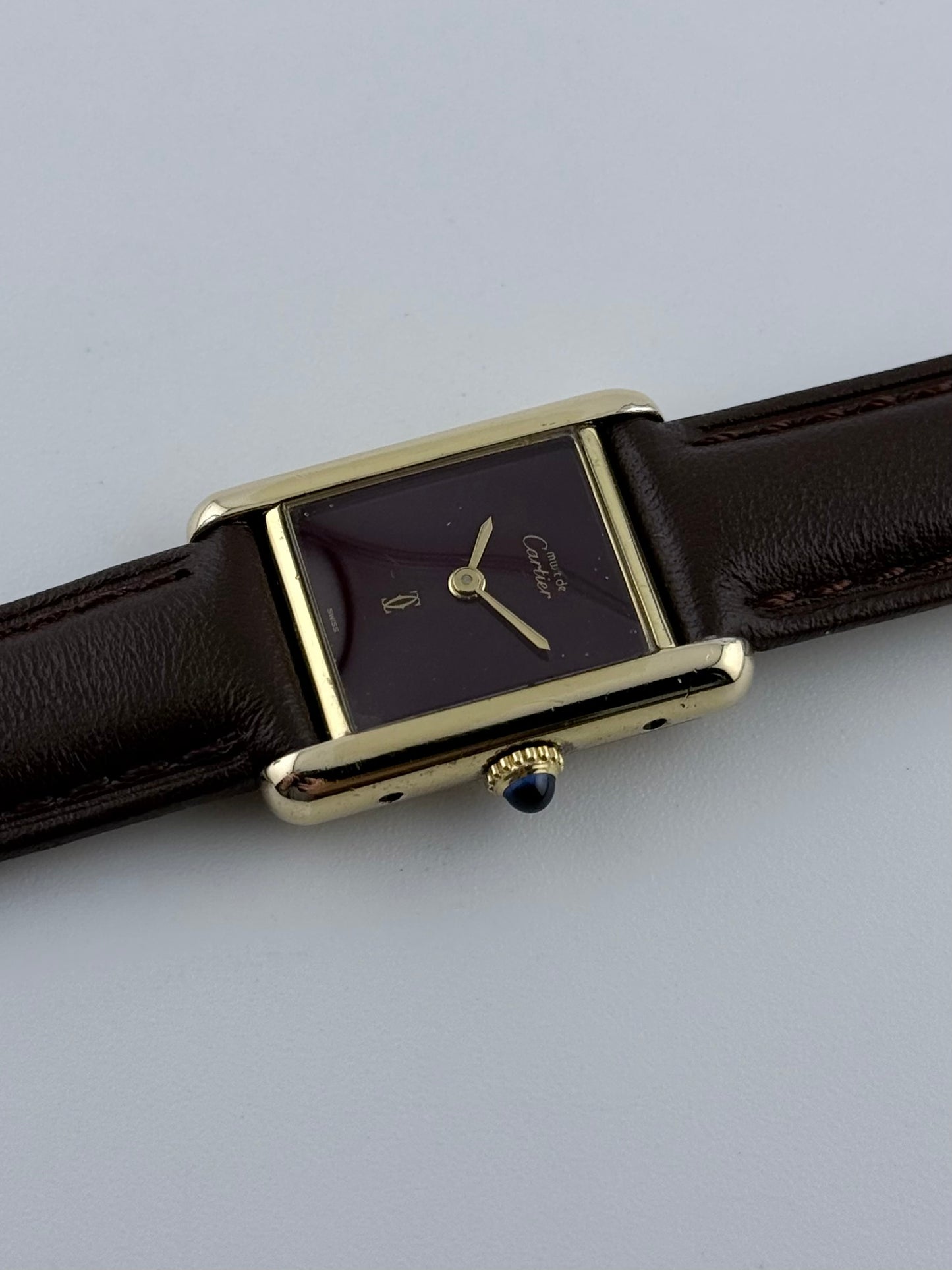 Cartier Must De Paris Tank Manual Wind - Burgundy Dial