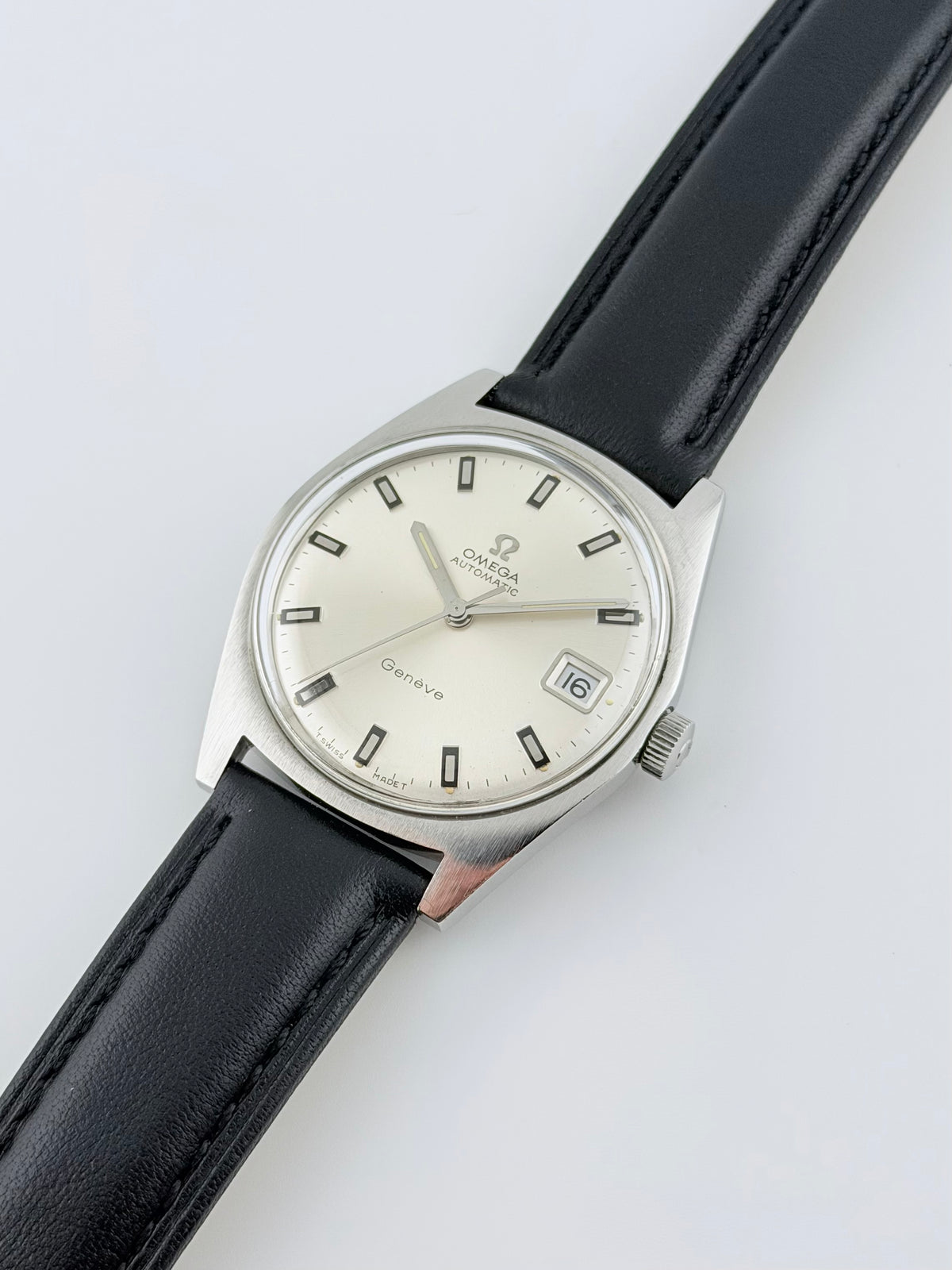 Omega Geneve Automatic 166.041 - Sunburst Dial