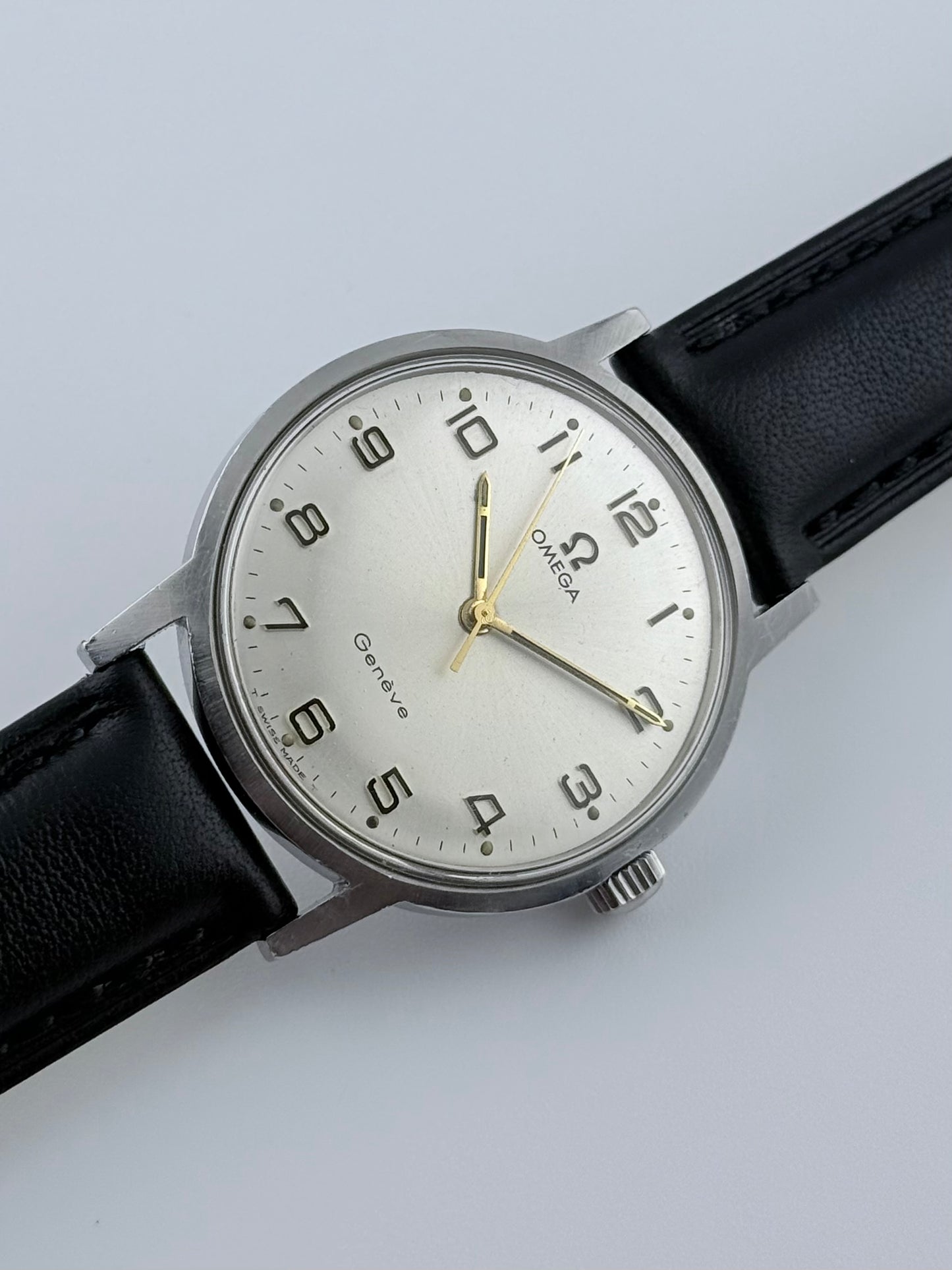 Omega Geneve Manual Wind 135.070 - Rare Arabic Dial