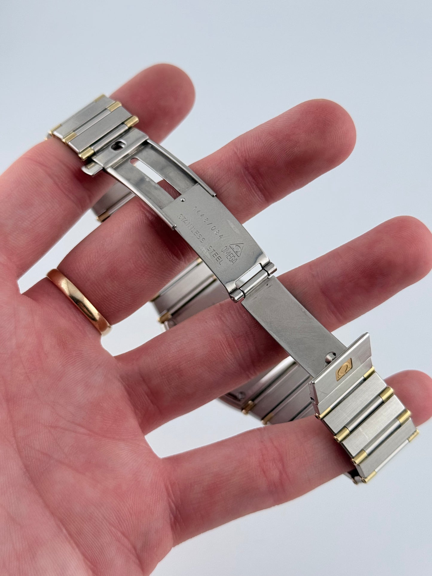 Omega Constellation Manhattan Chronometer Quartz Date 398.0867