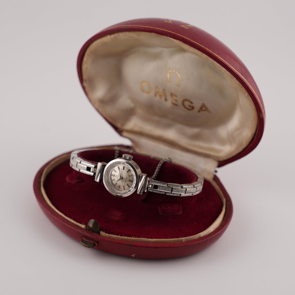 Omega De Ville Ladies Manual Wind 511.285