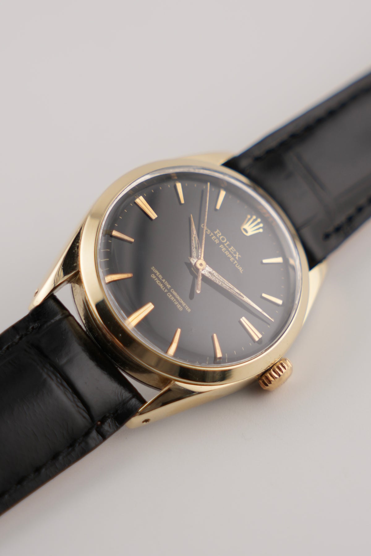 Rolex Oyster Perpetual Automatic Perpetual Chronometer - 1024 - Black Dial - with Papers