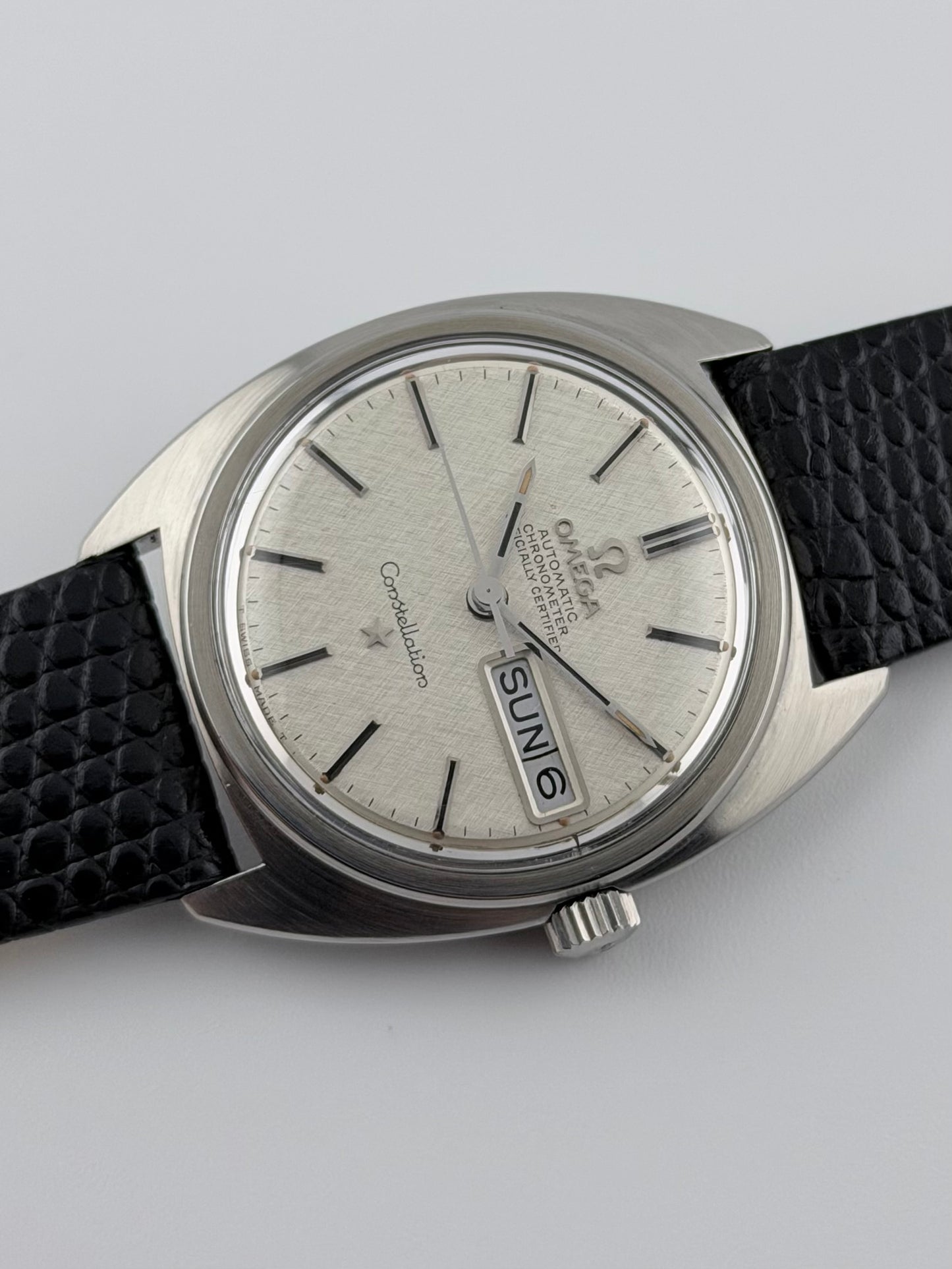 Omega Constellation Chronometer Automatic Day-Date 168.019 - Rare Linen Dial