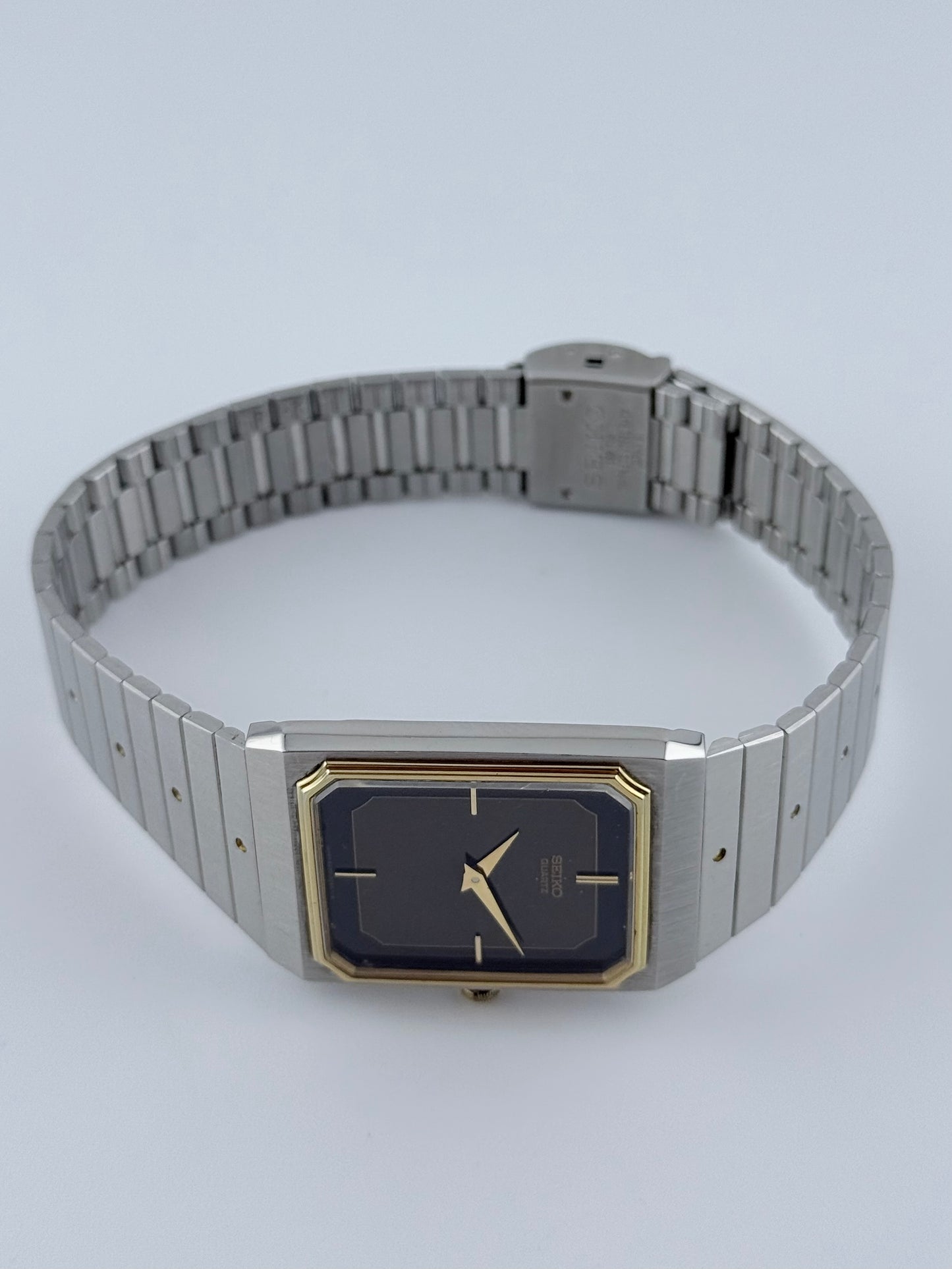 Seiko Tank Quartz 6430-5140