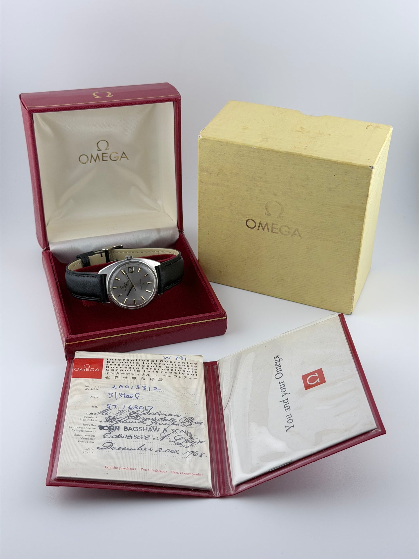Omega Constellation Chronometer Automatic Date 168.017 Full Box and Papers