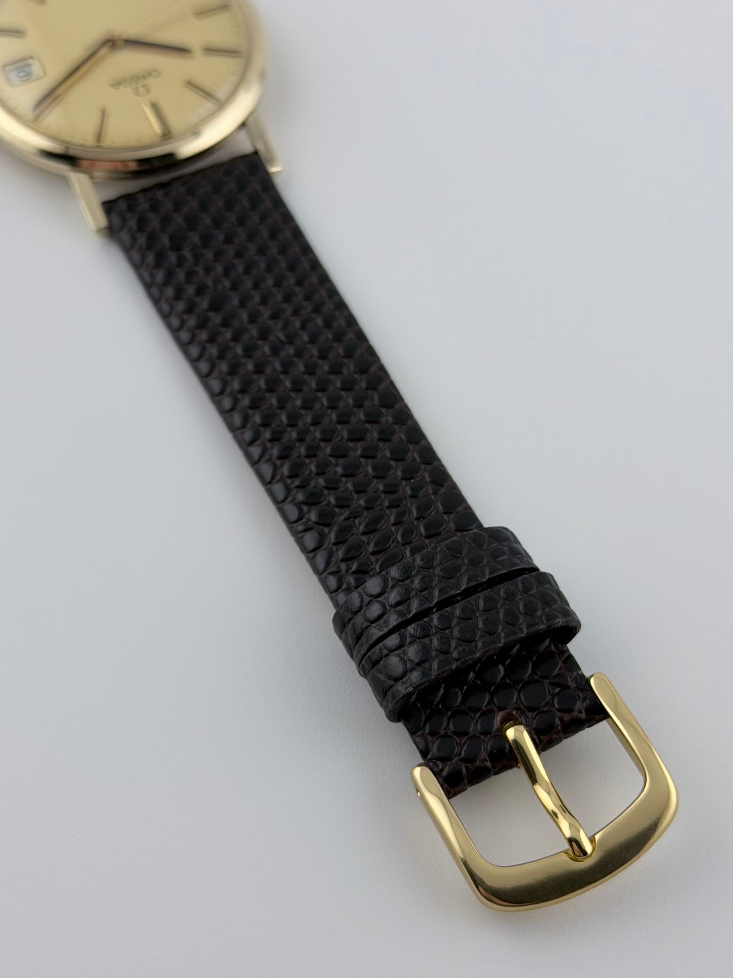 Omega Geneve Manual Wind 9ct Gold - 132.5017