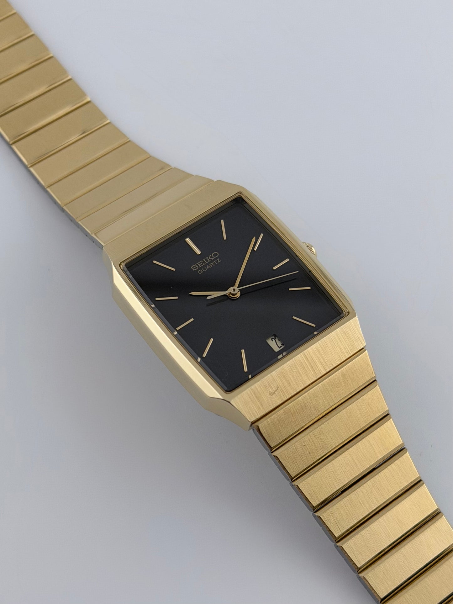 Seiko Tank Quartz 6532-5230