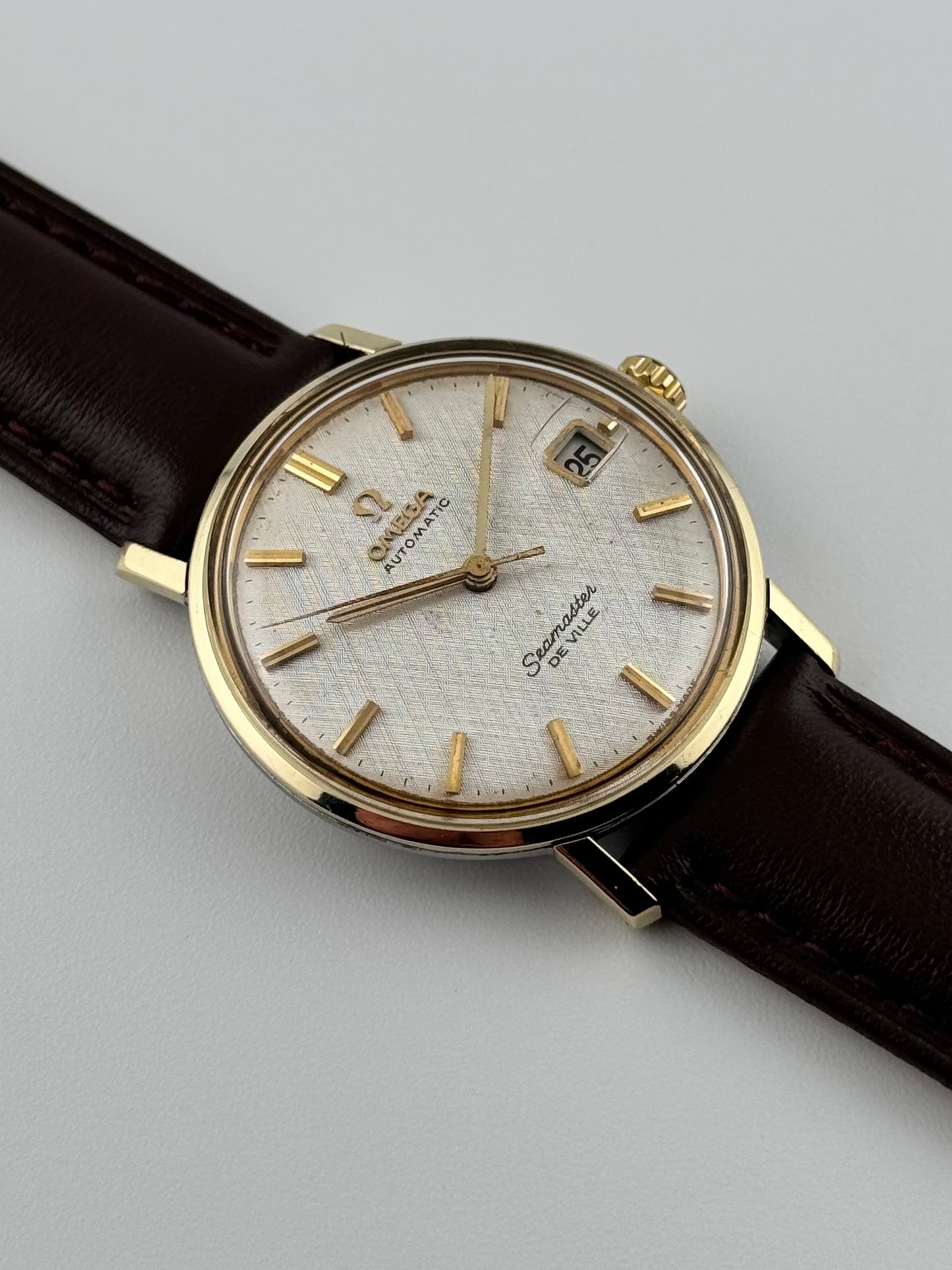 Omega Seamaster De Ville Automatic Linen Dial - 166.020
