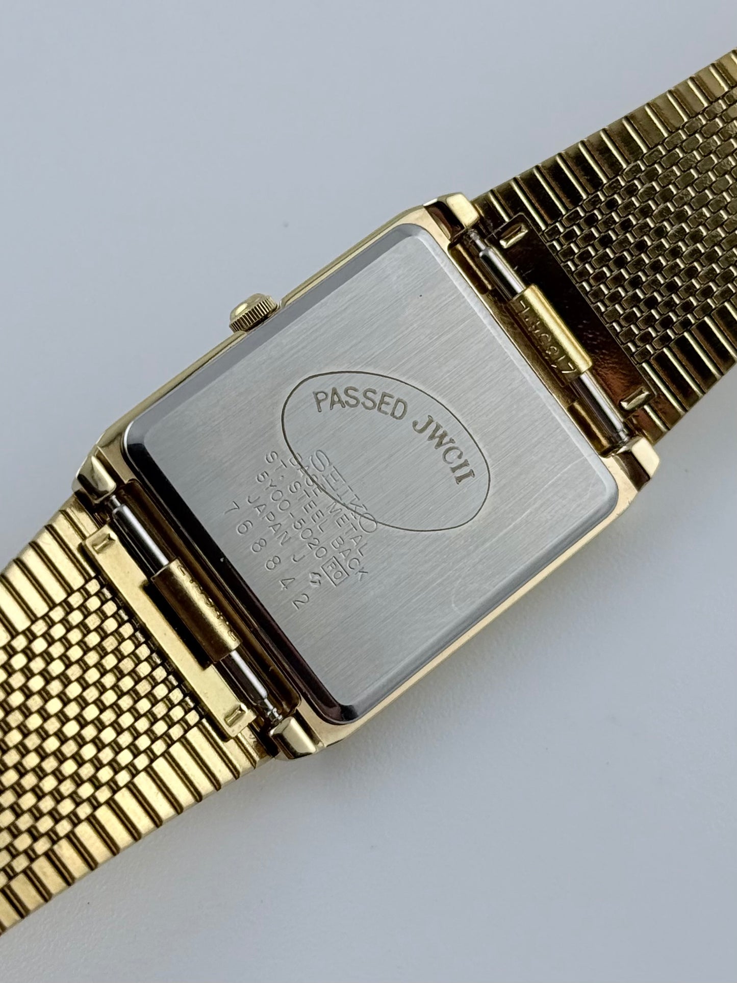 Seiko Tank Quartz 5Y00-5020