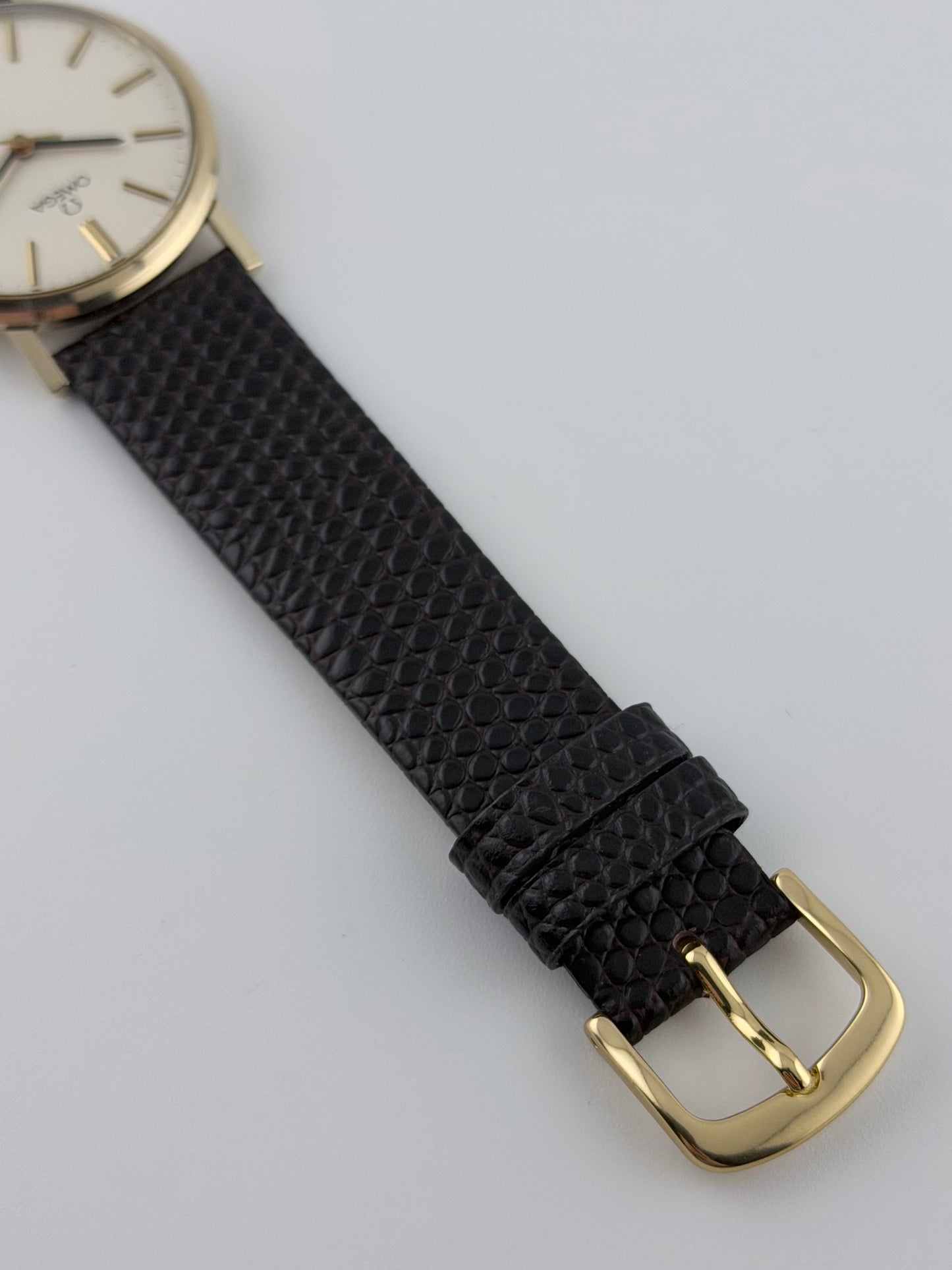 Omega Geneve Manual Wind 9ct Gold 132.5017