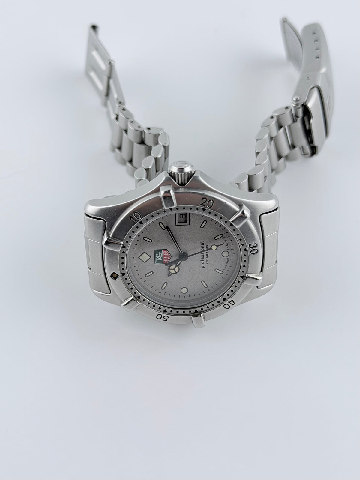 Tag Heuer Professional 200 Quartz Date - 962.213