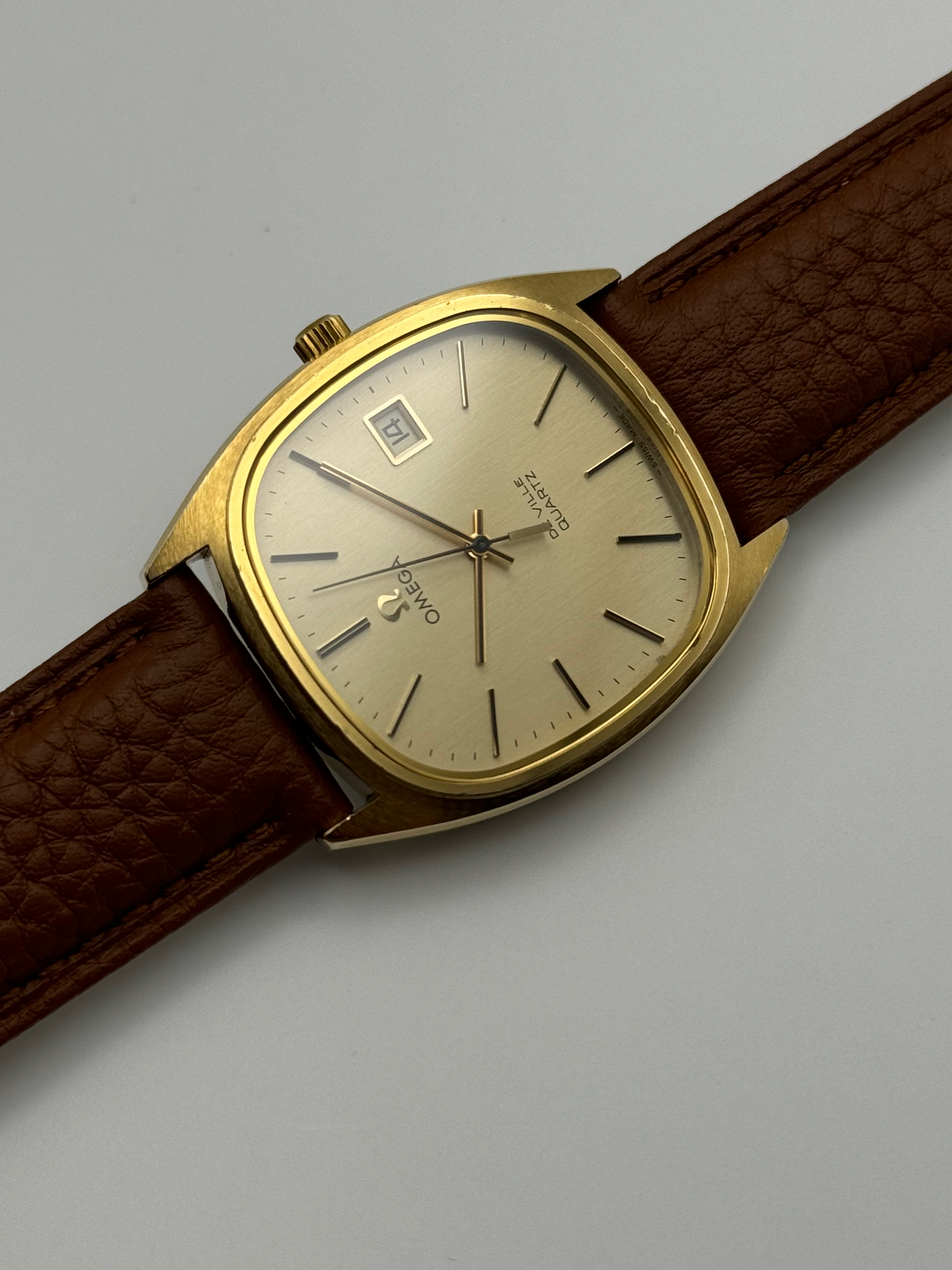 Omega DeVille Quartz Date 192.0034 – The Wrist Watcher Omega DeVille Quartz Date 192.0034 – The Wrist Watcher