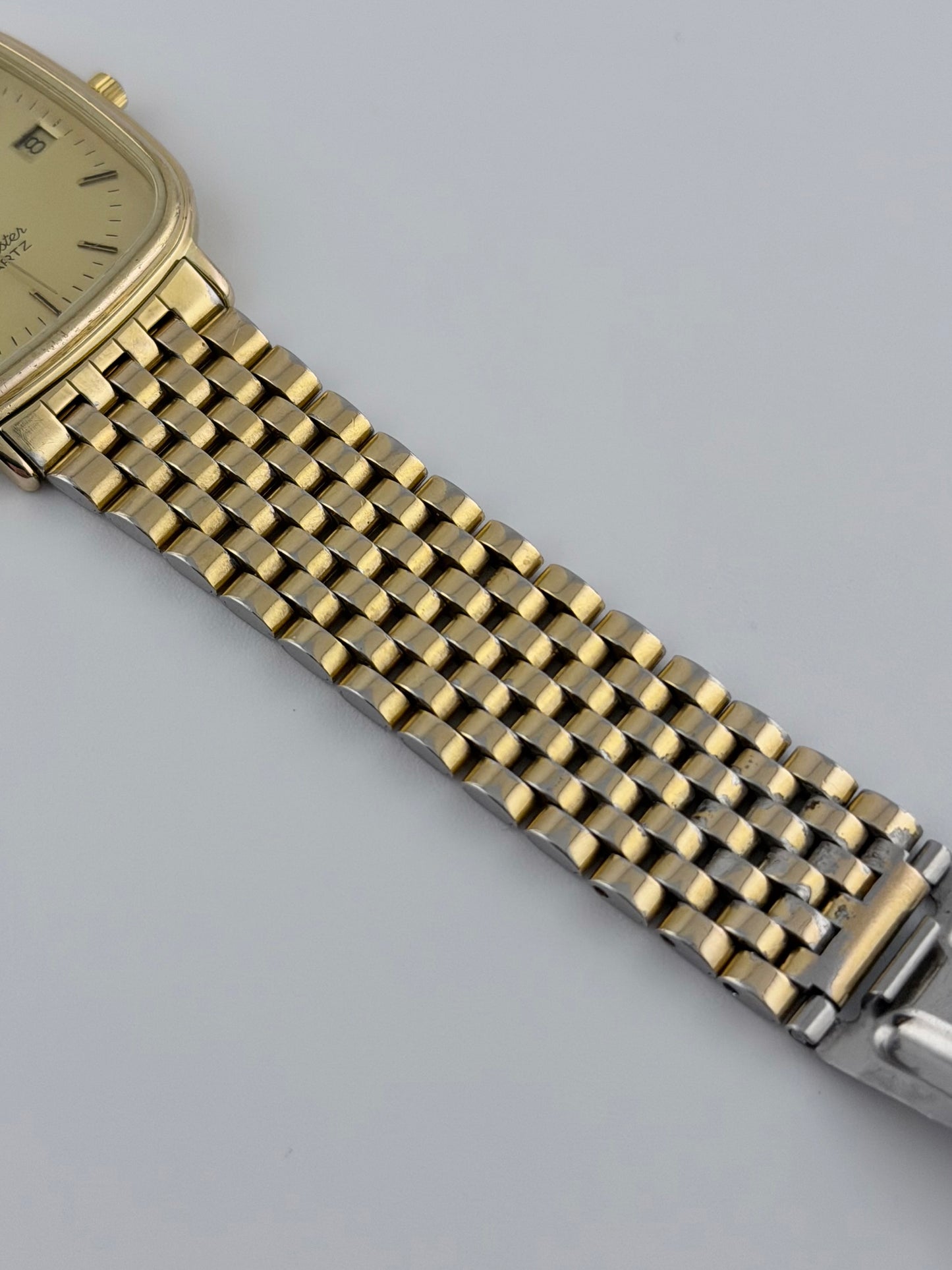 Omega Seamaster Quartz Date 196.0283