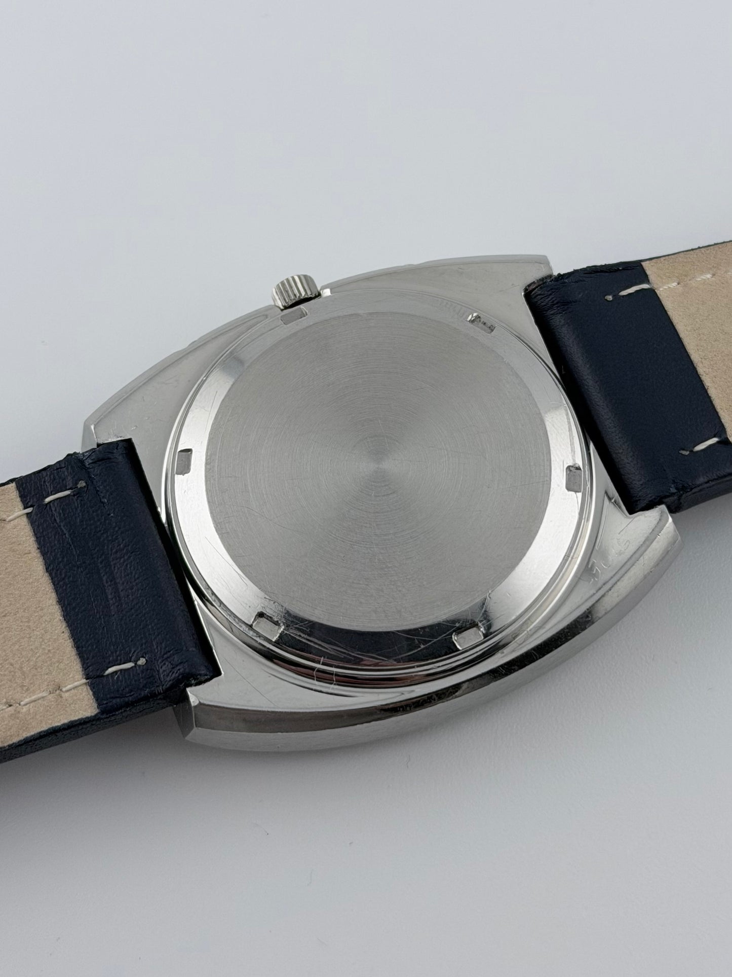 Omega Megaquartz 32 Khz 196.0030 - Rare Blue Dial