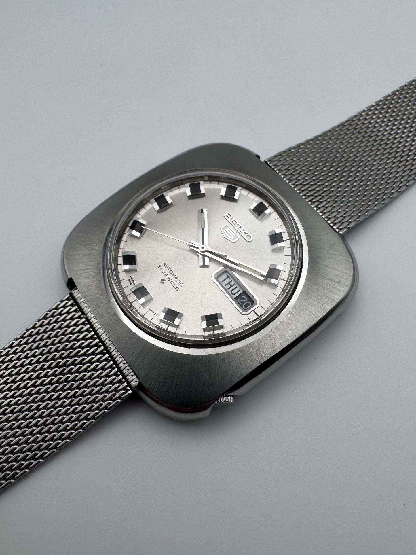 Seiko 5 Automatic Day-Date RARE papers-tag 6119-7400 - NNOS