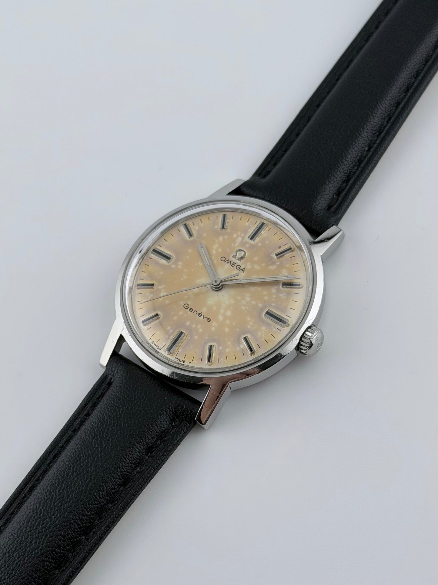 Omega Geneve Manual Wind 135.070 - Patina Dial