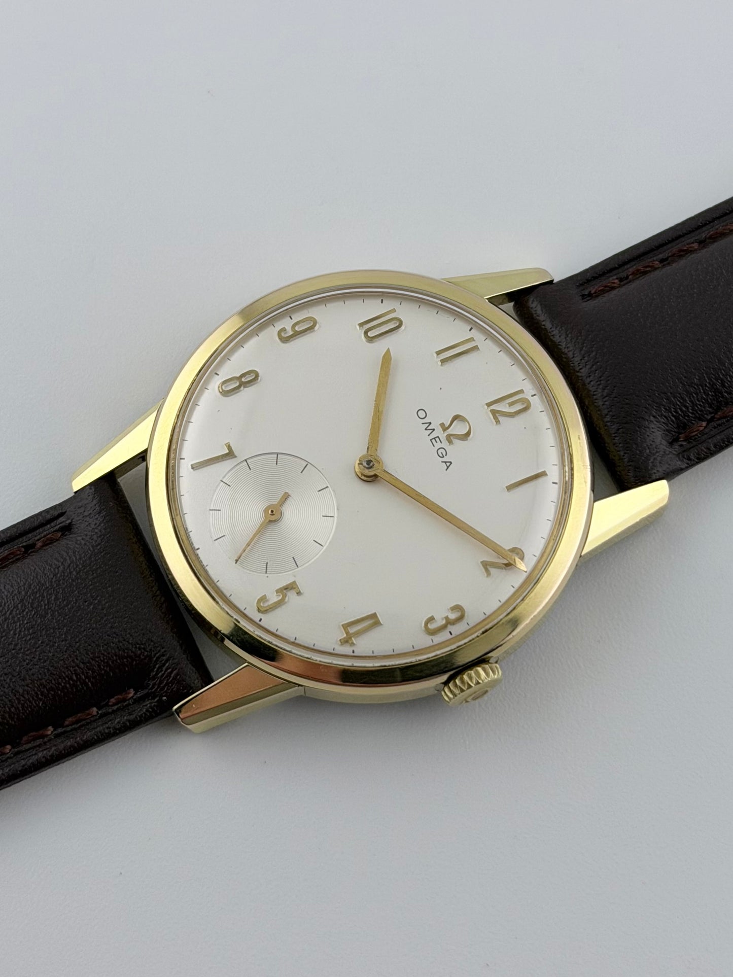 Omega Sub Seconds Manual Wind - 121.001-63