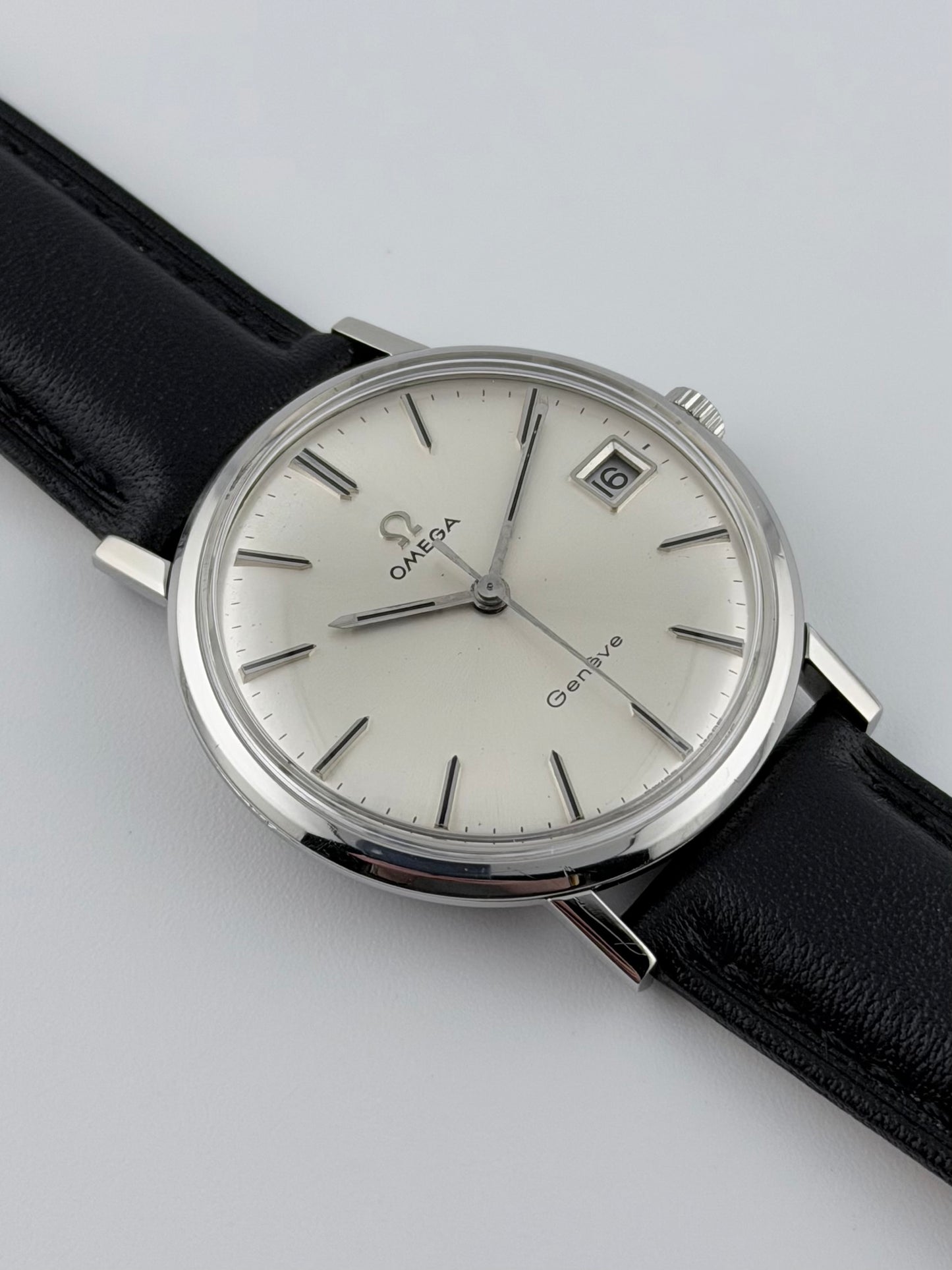 Omega Geneve Manual Wind 131.019 - Complete Set! - Box, Wallet, Papers