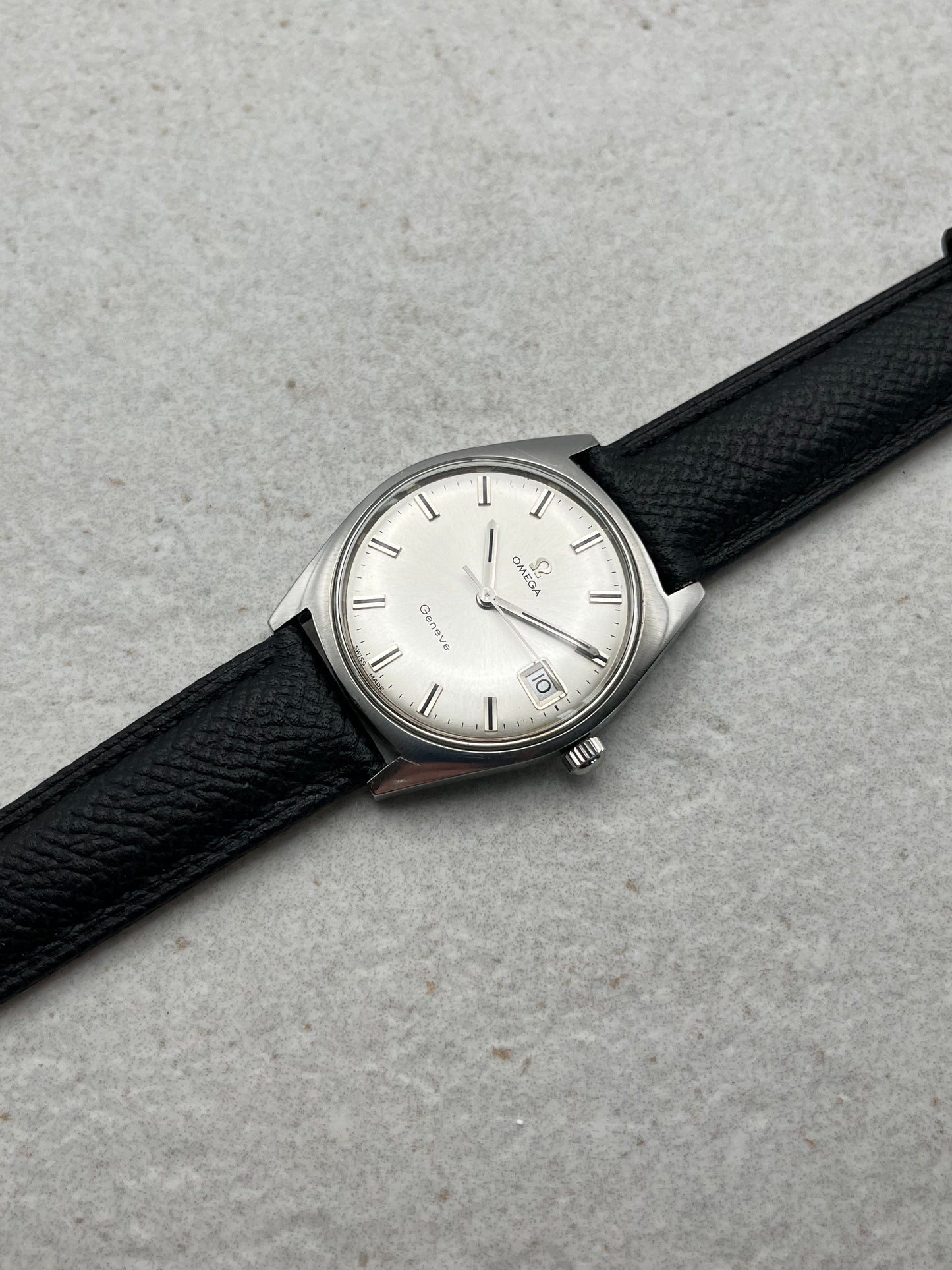 Omega Geneve Date Manual Wind 136.041 Original JDM Papers