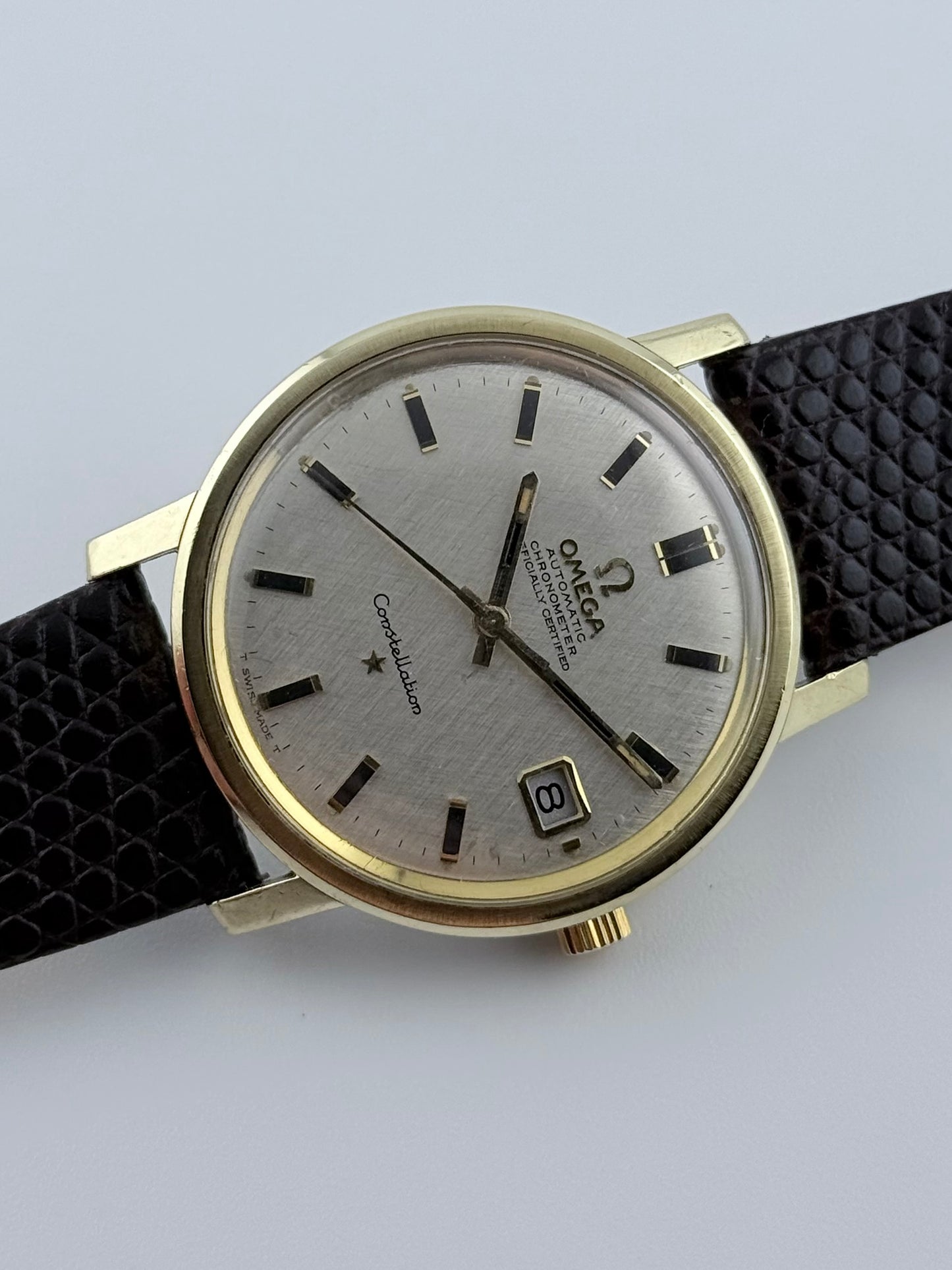 Omega Constellation Chronometer Date - 168.018 - Rare Linen Dial