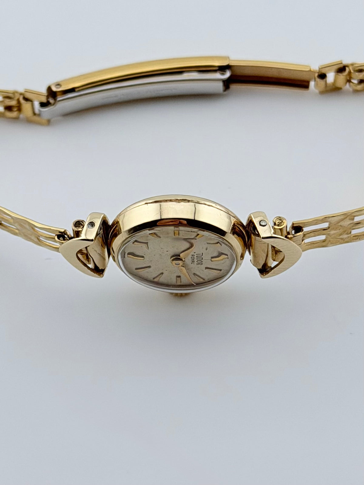Tudor/Rolex Royal 9ct Manual Wind 1955 - Ladies - RARE - original Box