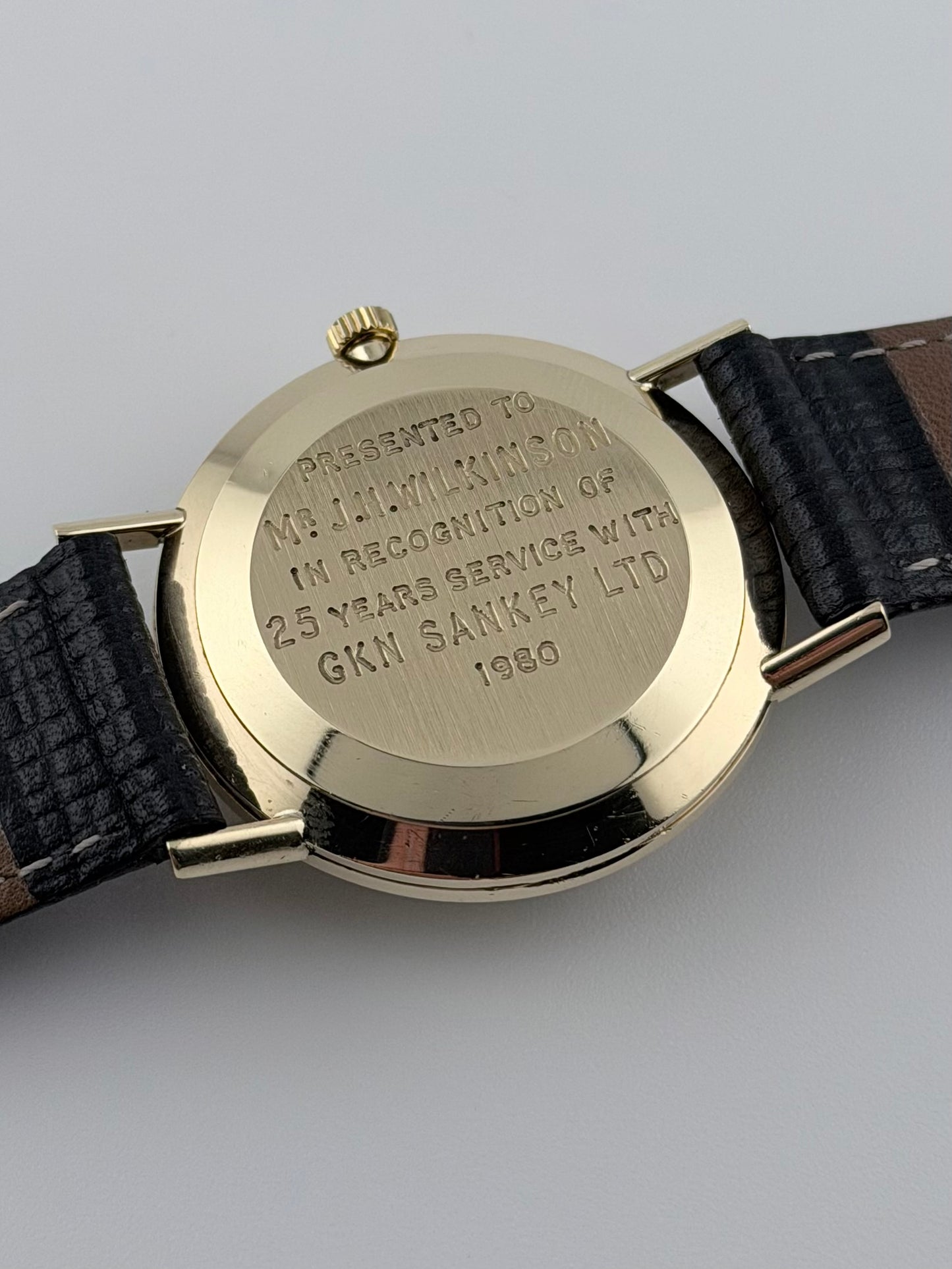 Omega Geneve Manual Wind 9ct Gold 132.5017