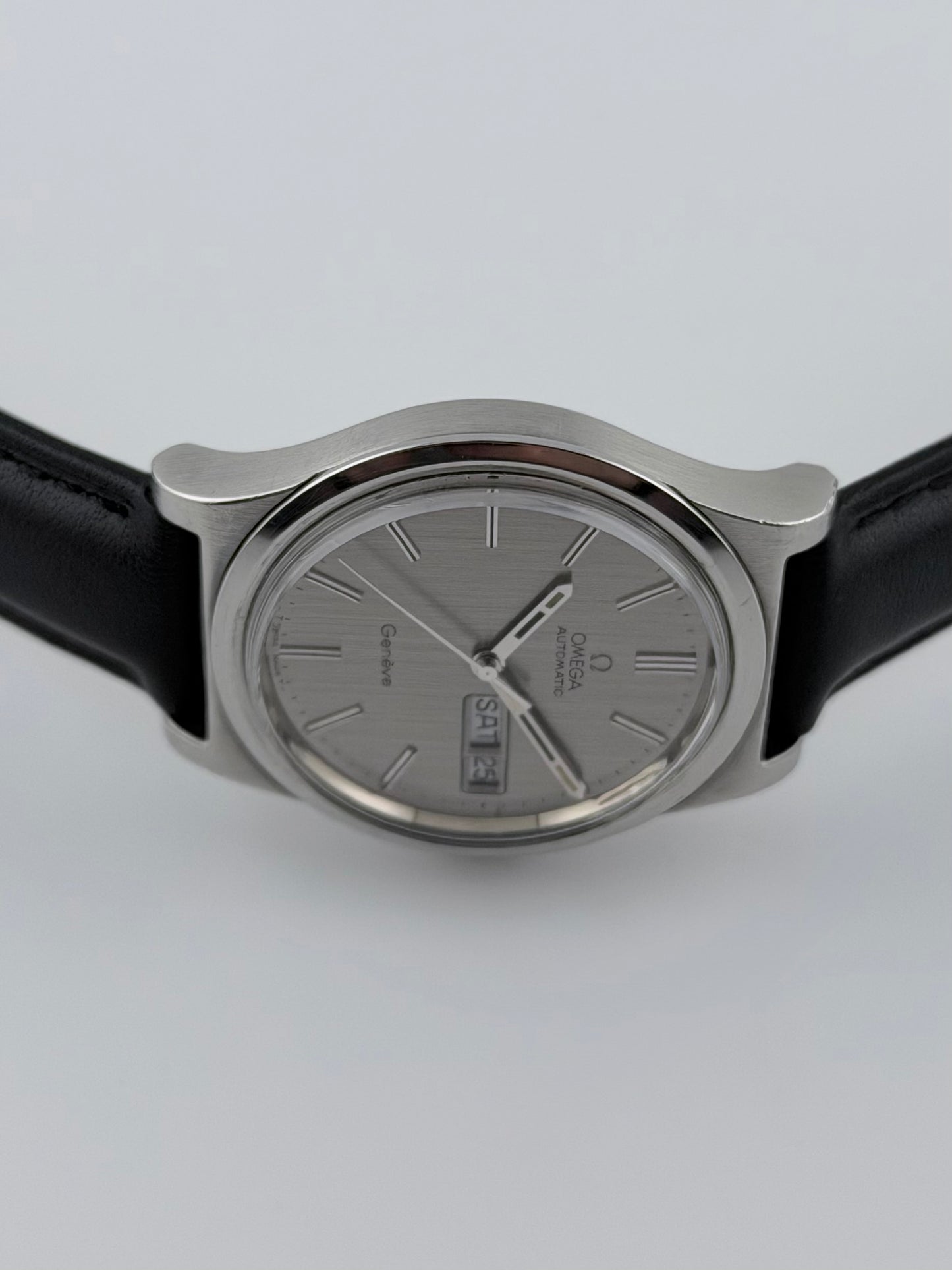 Omega Geneve Day-Date Automatic 166.0169