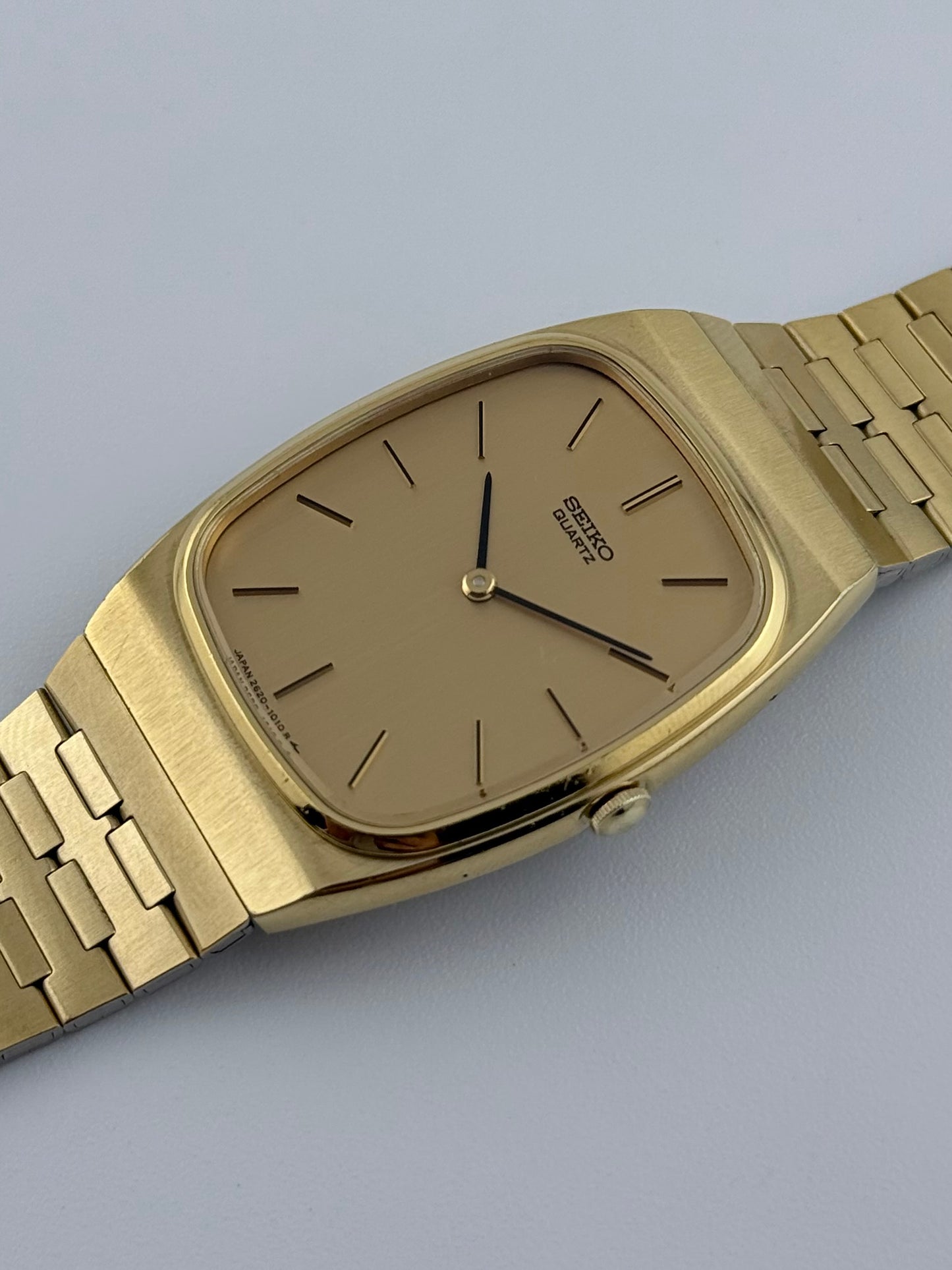 Seiko Tank Quartz 2620-5560