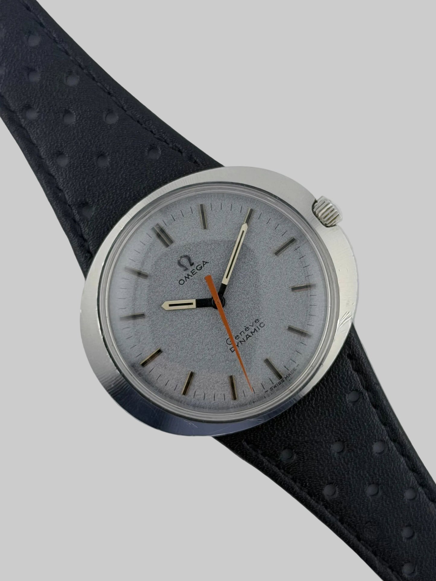 Omega Geneve Dynamic Manual Wind - 136.033 - Rare Dial