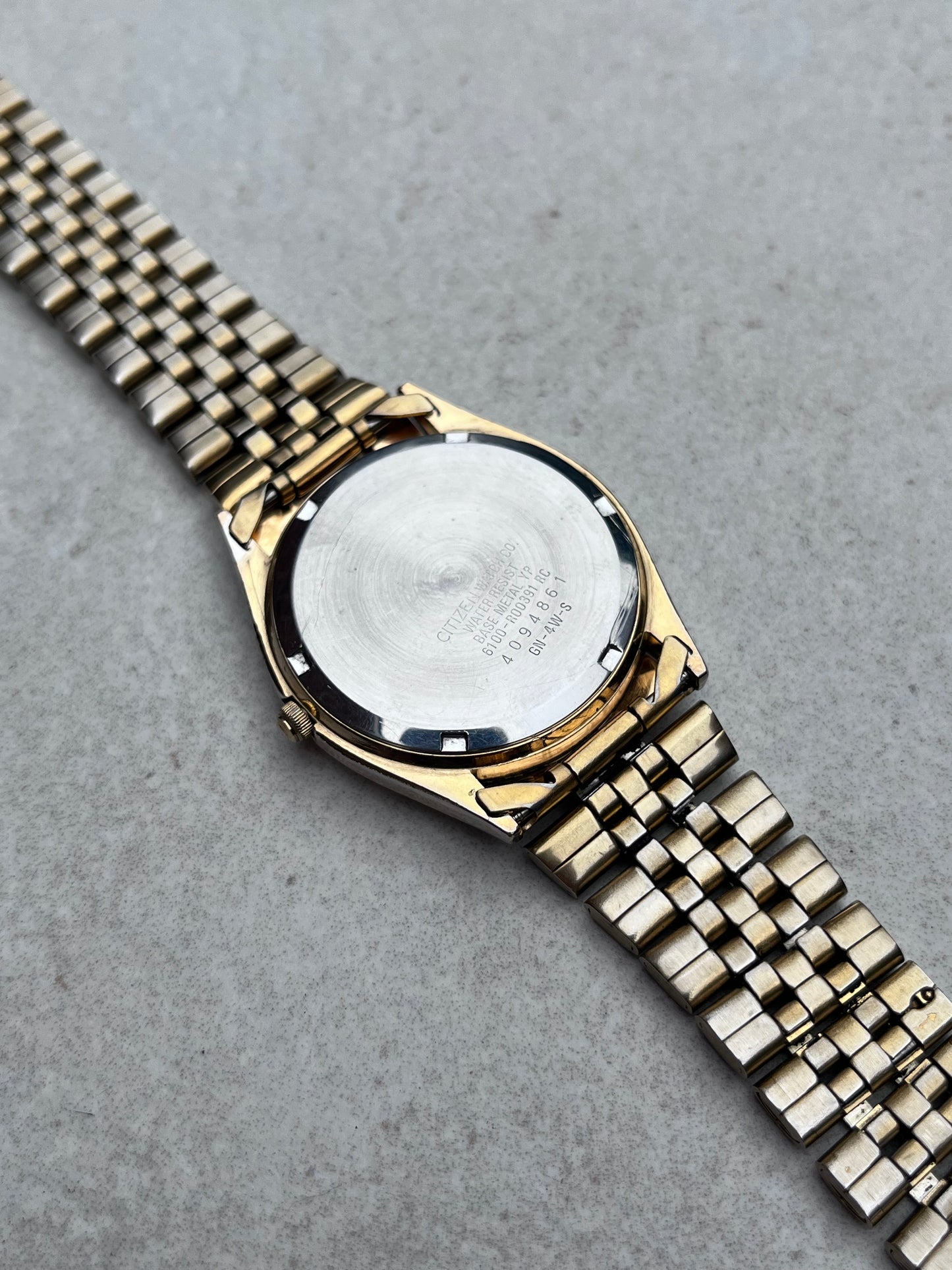 Citizen Quartz Day-Date Jubilee 6100-R00391