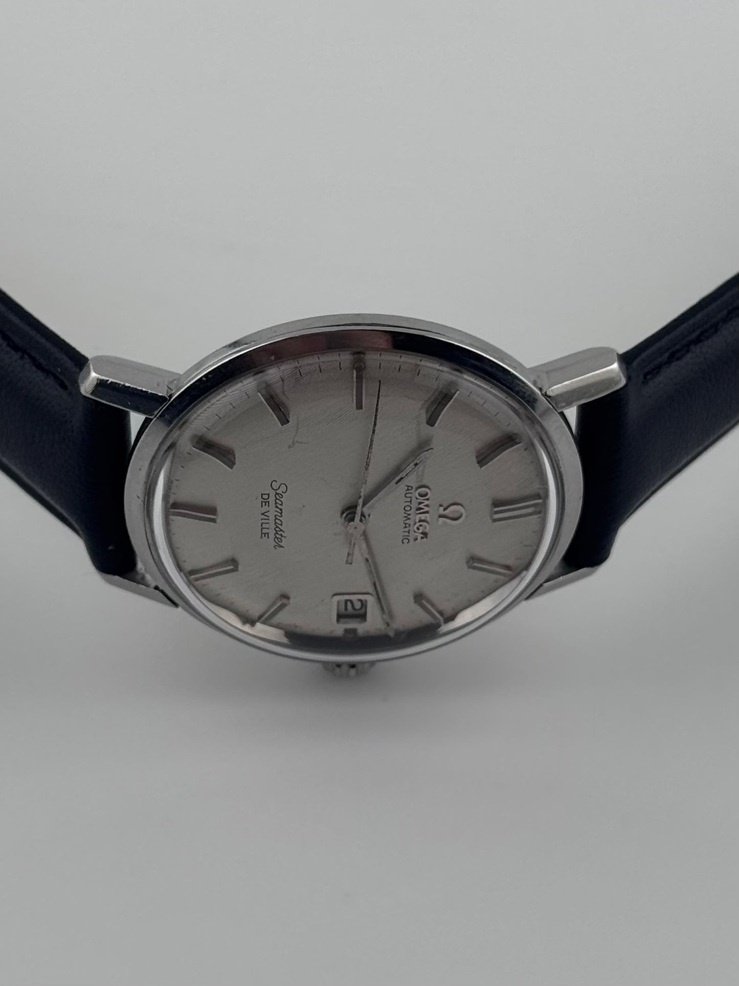 Omega Seamaster De Ville Automatic 166.020 - Linen Dial
