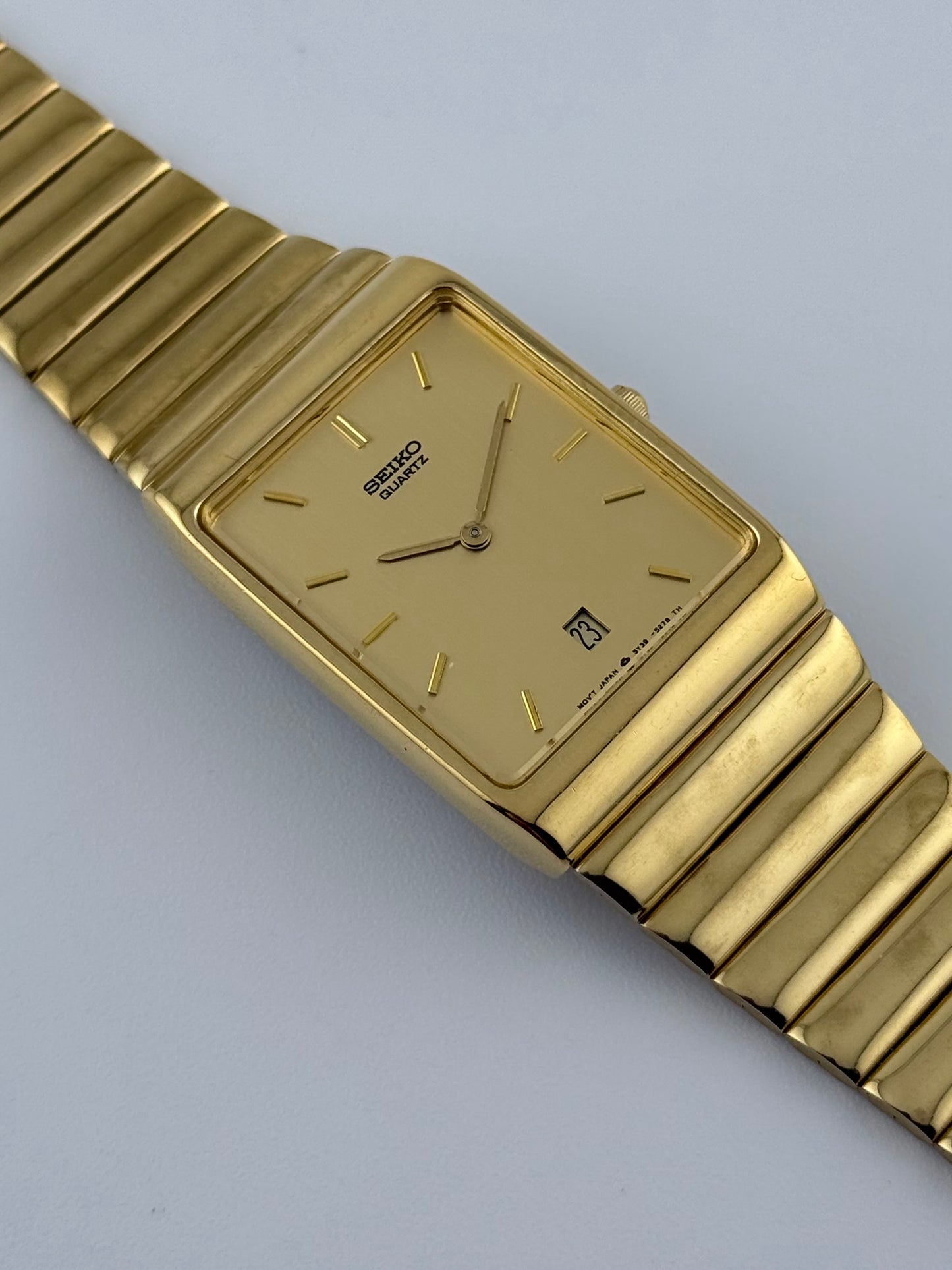 Seiko Tank Quartz Date - 5Y39-5140