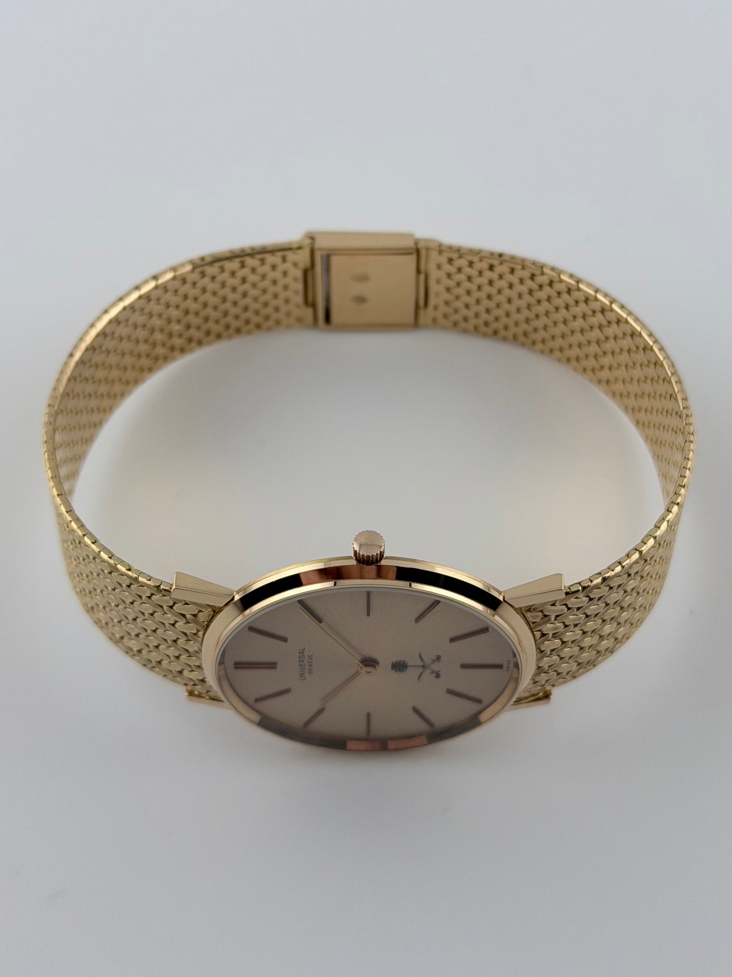 Universal Geneve Manual Wind - Ultra Rare - New Old Stock Khanjar - 18ct Gold