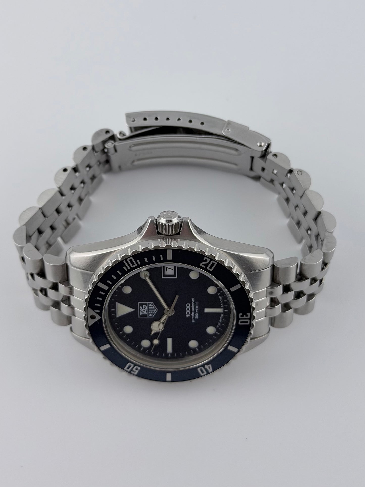 Tag Heuer Professional 1000 Quartz Date 200m 980.613N - Blue Dial
