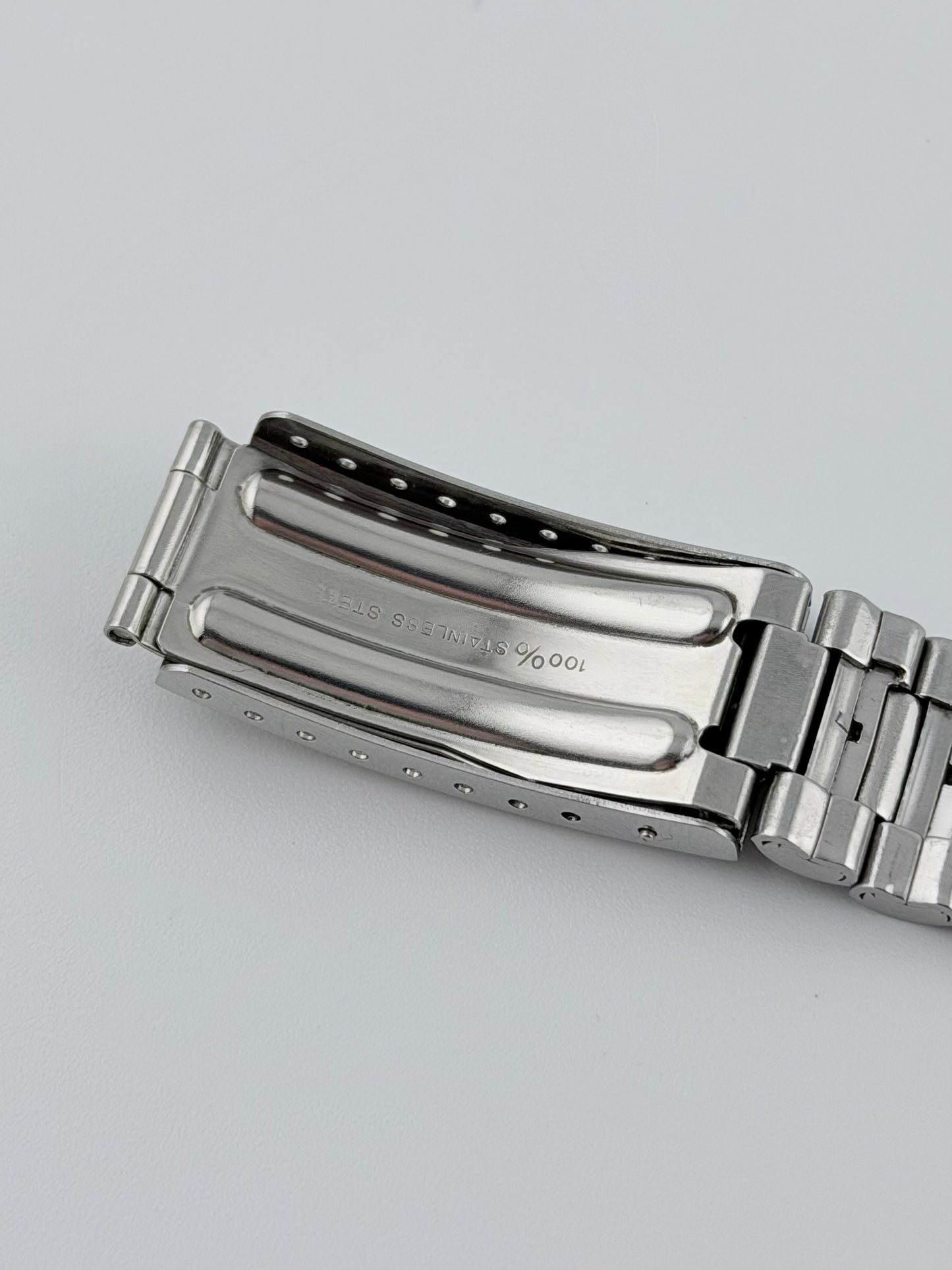 Longines Automatic Date - Rare Shape and Dial