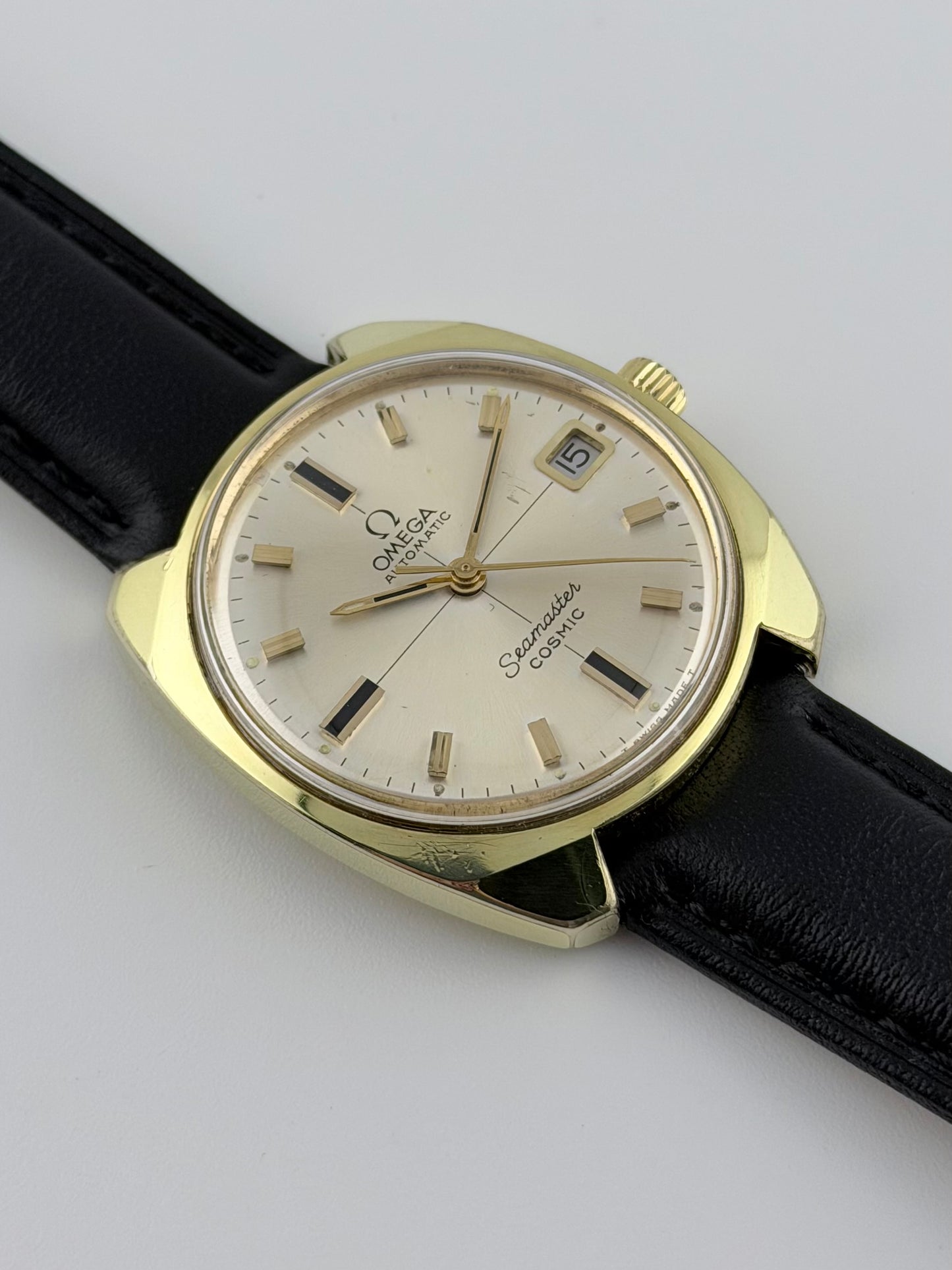 Omega Seamaster Cosmic Rare Crosshair Dial 166.022 Box and Papers