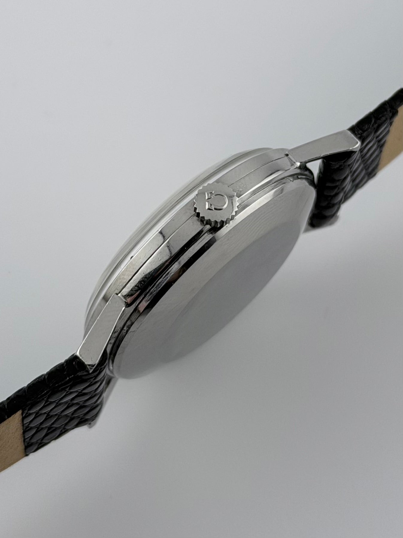 Omega Automatic Date - 162.009