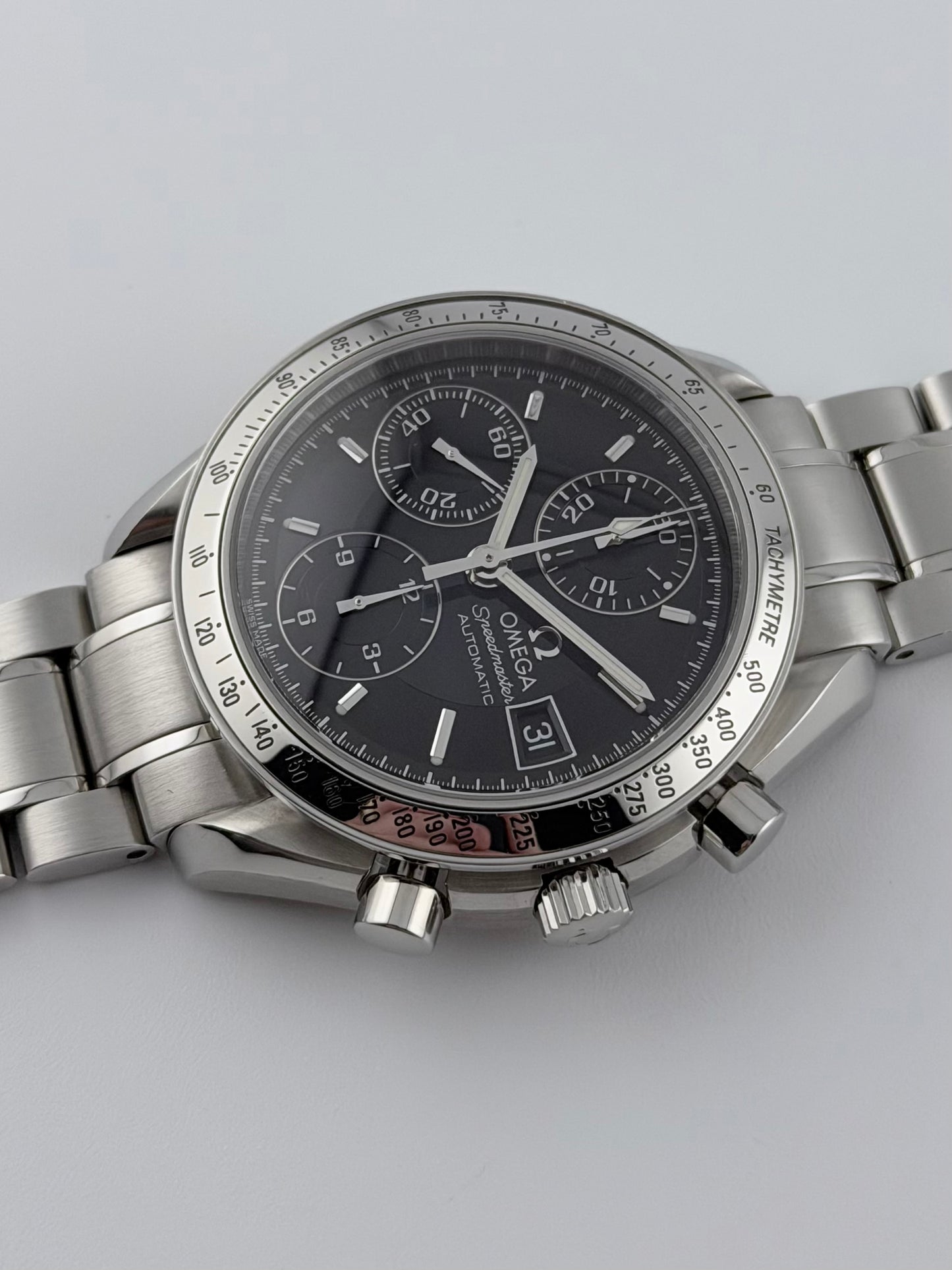 Omega Speedmaster Automatic Date - 175.0083 - Near-Mint Condition - Box and Papers