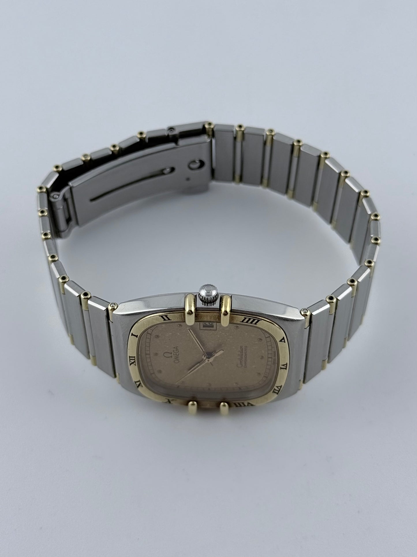 Omega Constellation Manhattan Chronometer Quartz Date 398.0867
