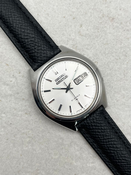 Seiko 5 Actus Japanese Day-Date 7019-8010 – The Wrist Watcher