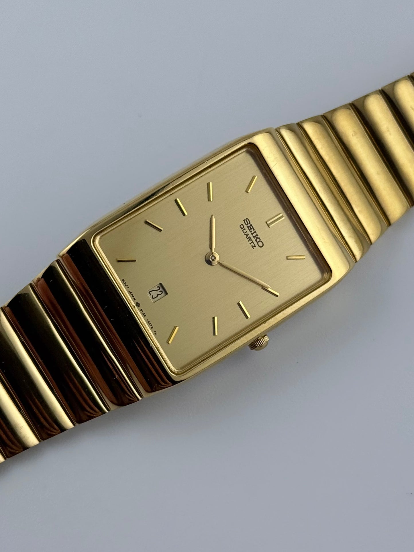 Seiko Tank Quartz Date - 5Y39-5140