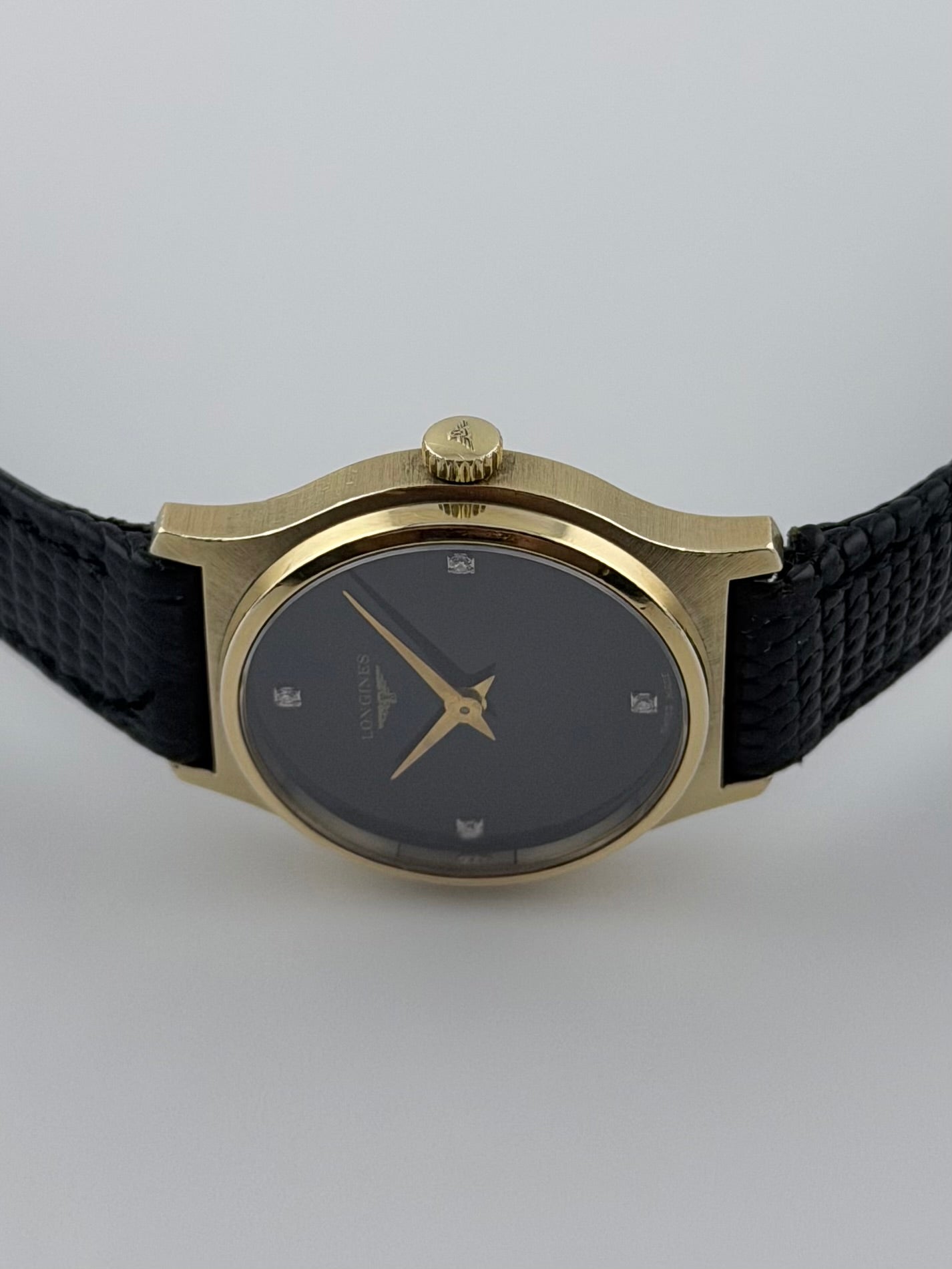 Longines Manual Wind - Diamond Dial - Original strap - Ladies