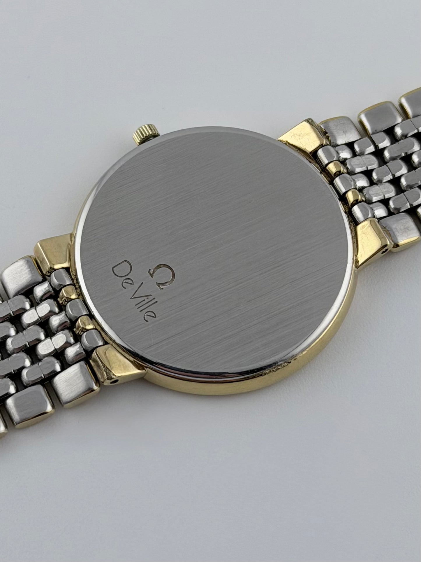 Omega De Ville Quartz 395.0875 - Box & Papers
