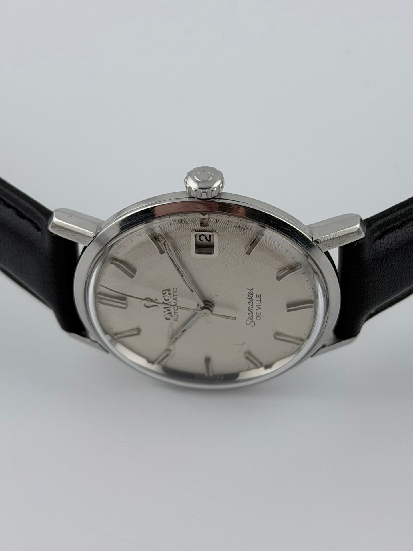 Omega Seamaster De Ville Automatic 166.020 - Linen Dial